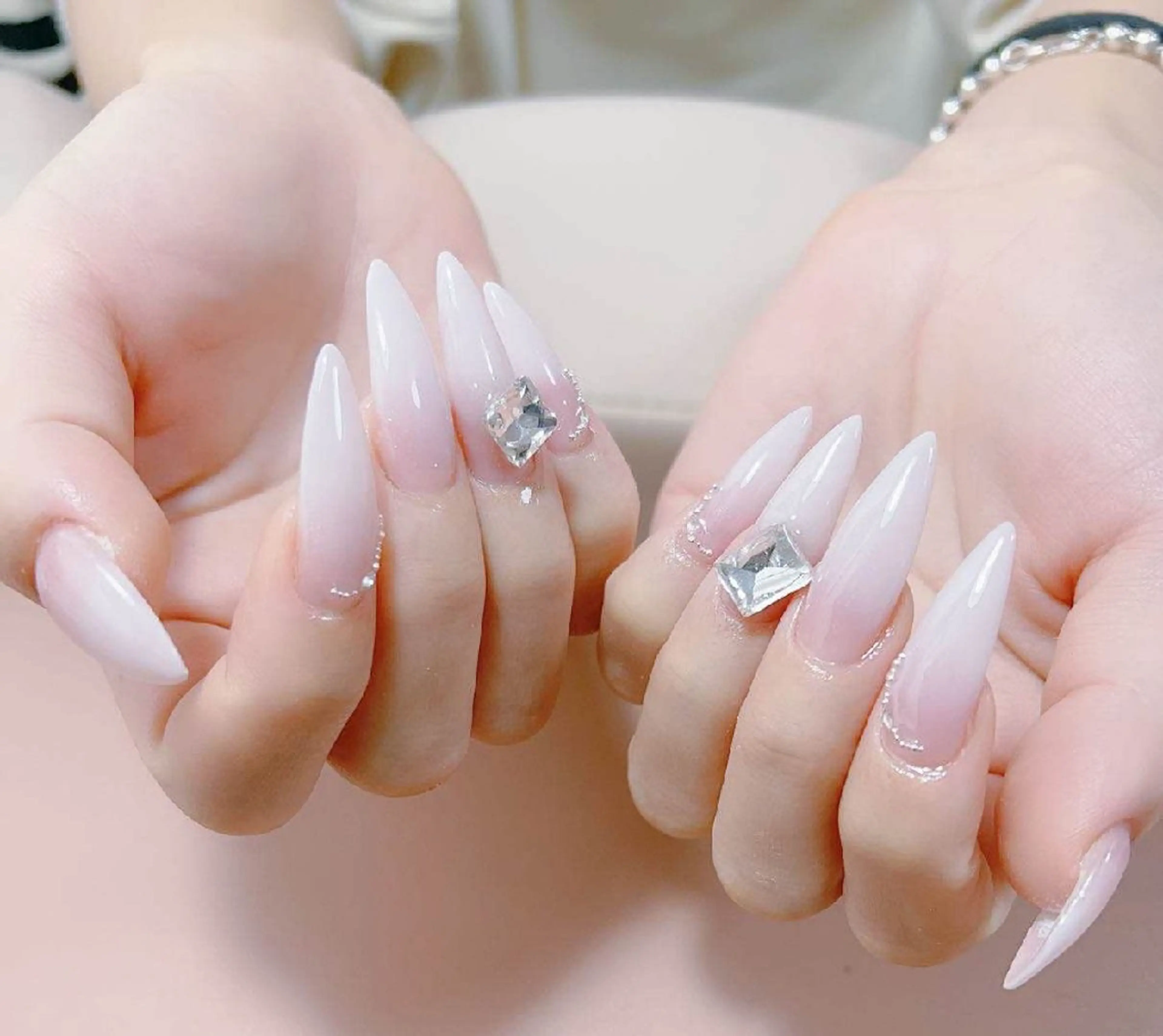 ネイル アートネイル チークネイル 長さ出し フットネイル フレンチネイル ハンドネイル RiRi ネイル/マツエクのネイルデザイン