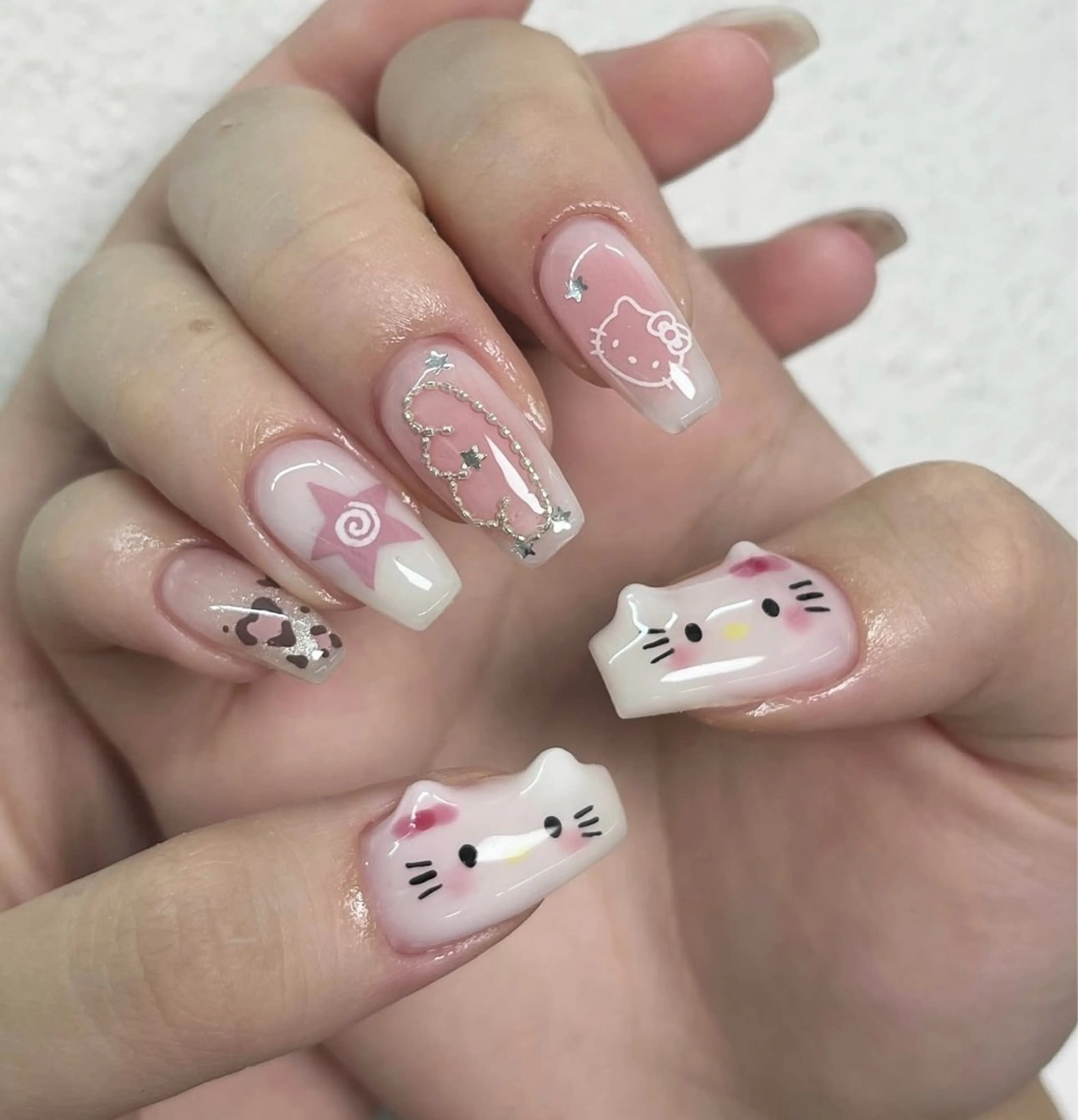 ネイル アートネイル ジェルネイル ネイルチップ Jenn Nail Salonのネイルデザイン