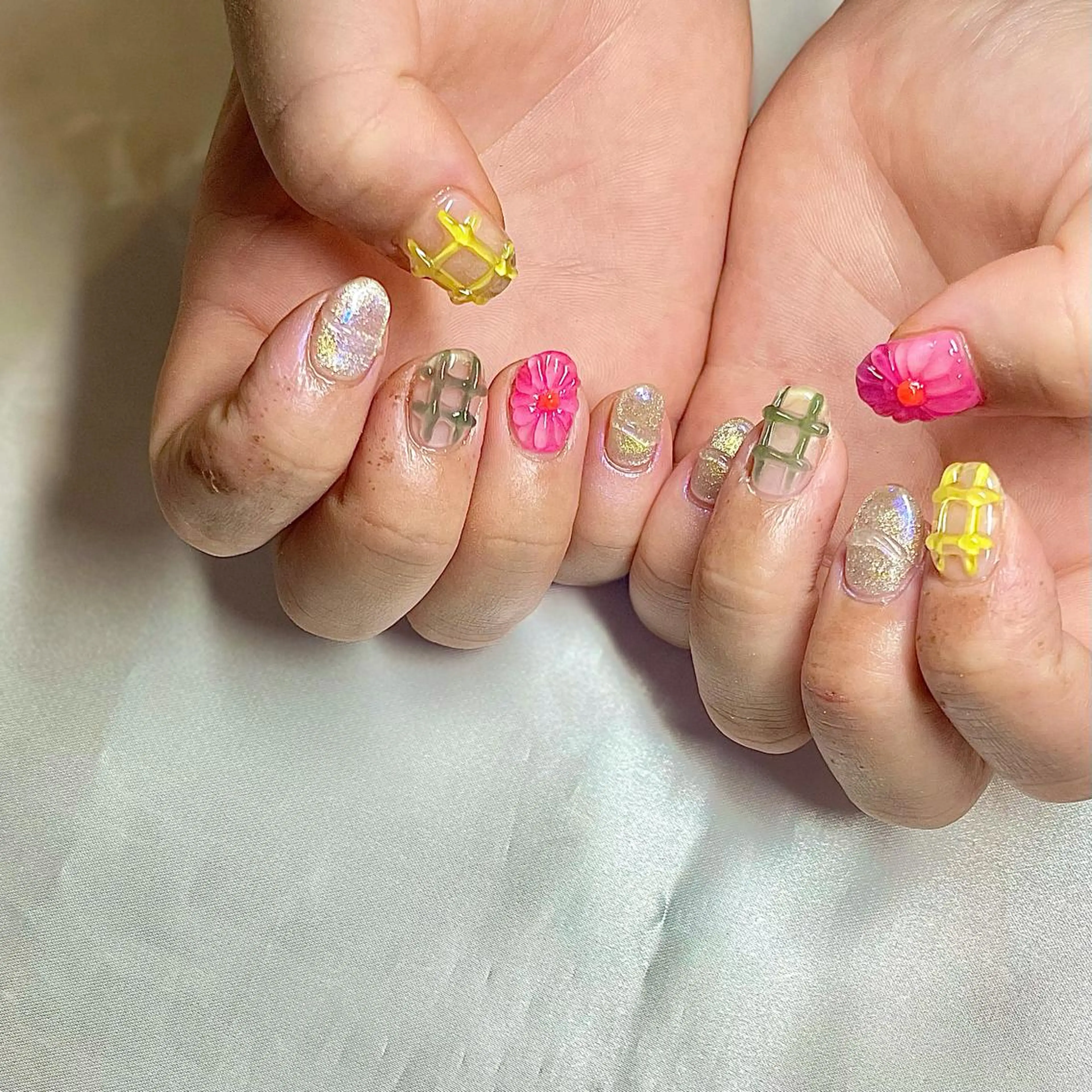 ショート カラー パーマ ヘアアレンジ メンズ キッズ ネイル マツエク・マツパ クリアネイル ぷっくりネイル nail&eye Aoのマツエク・マツパデザイン