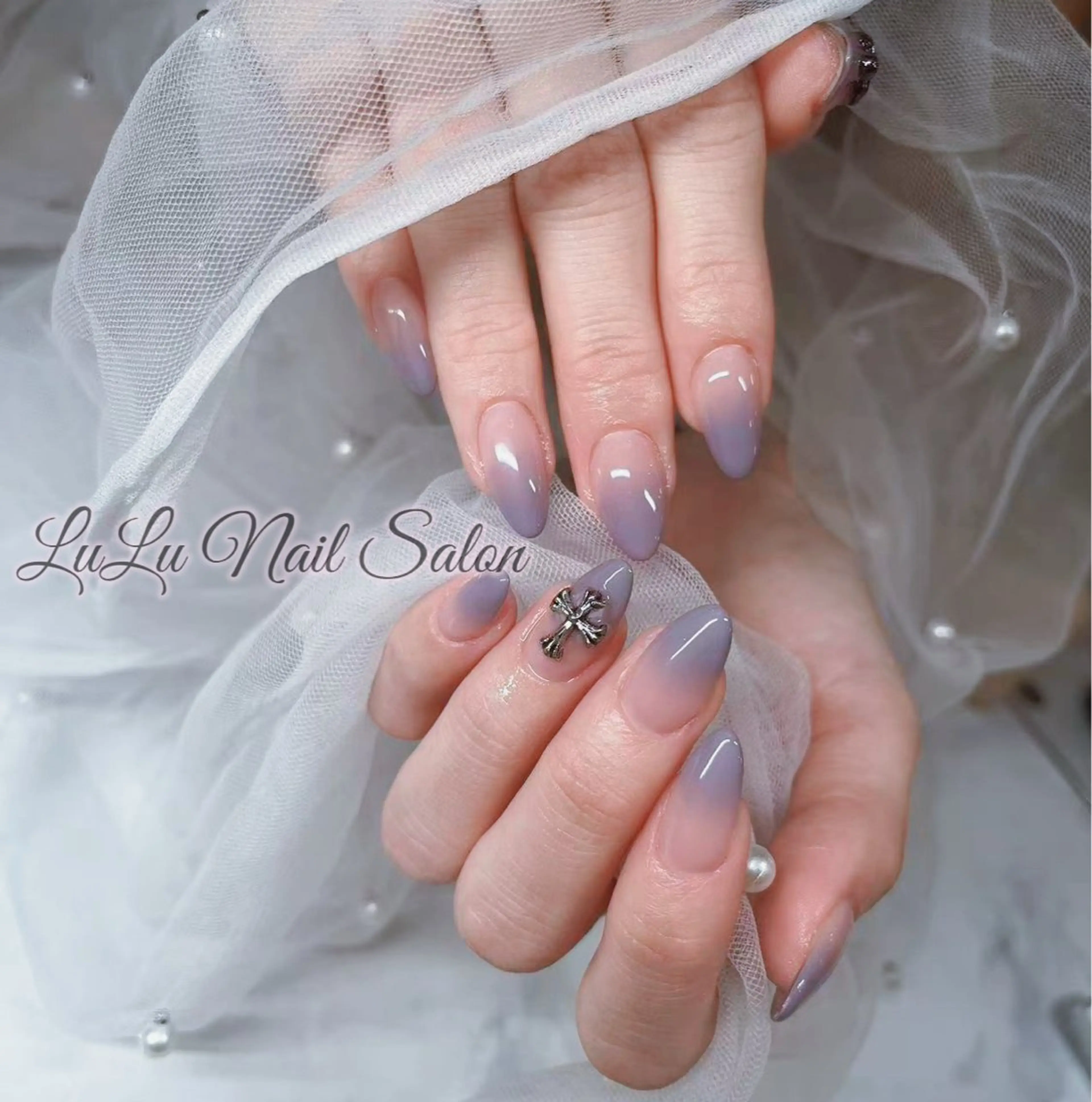 ネイル ハンドネイル LULU Nail  Salon 新宿所属・LU LU NailSalonのネイルデザイン