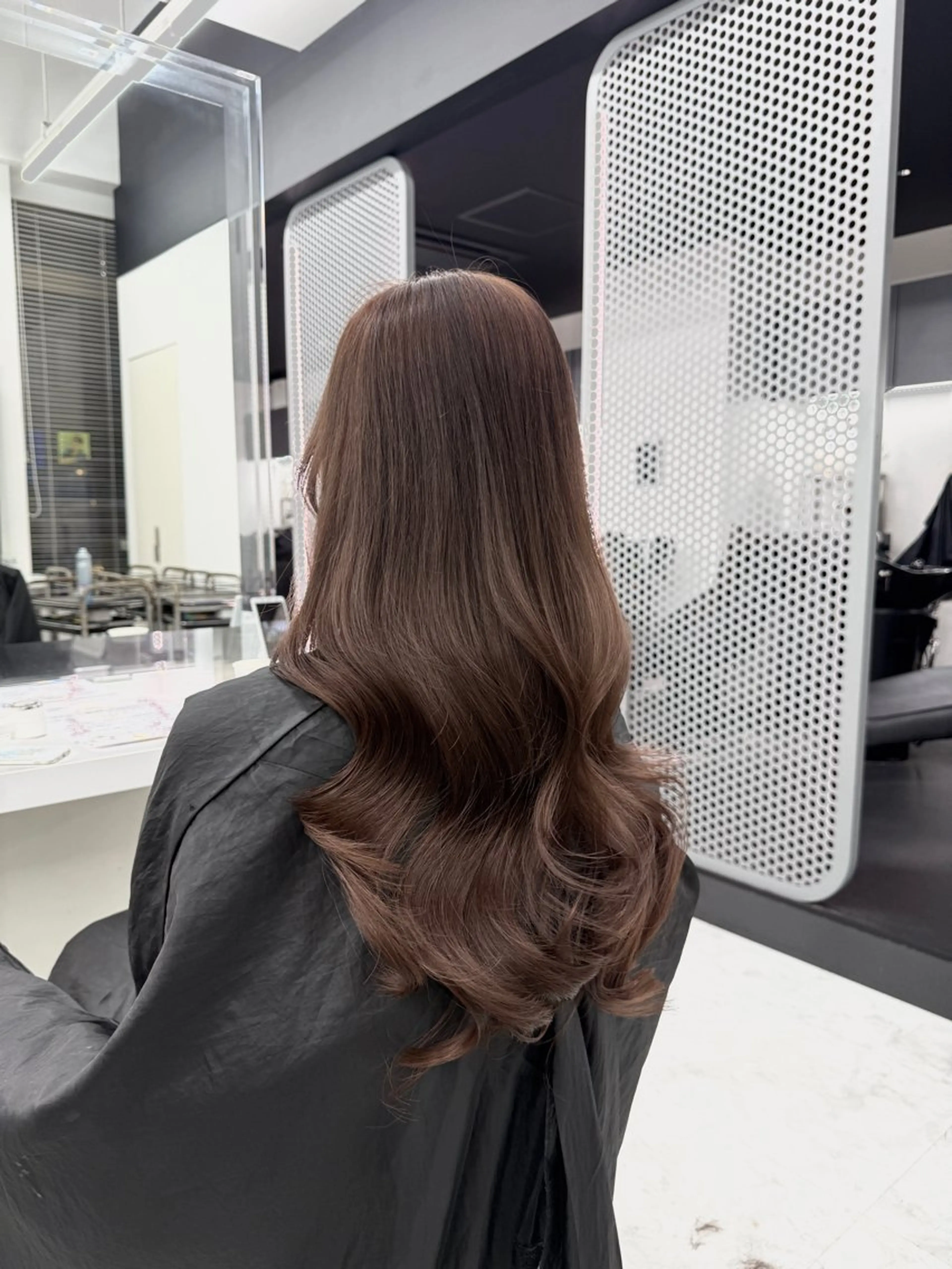 ロング カラー ヘアアレンジ ベージュカラー ブリーチ ダブルカラー ブリーチなしカラー ヘアカラー 🎀Girly艶髪カ ラー🎀Harukaのヘアスタイル