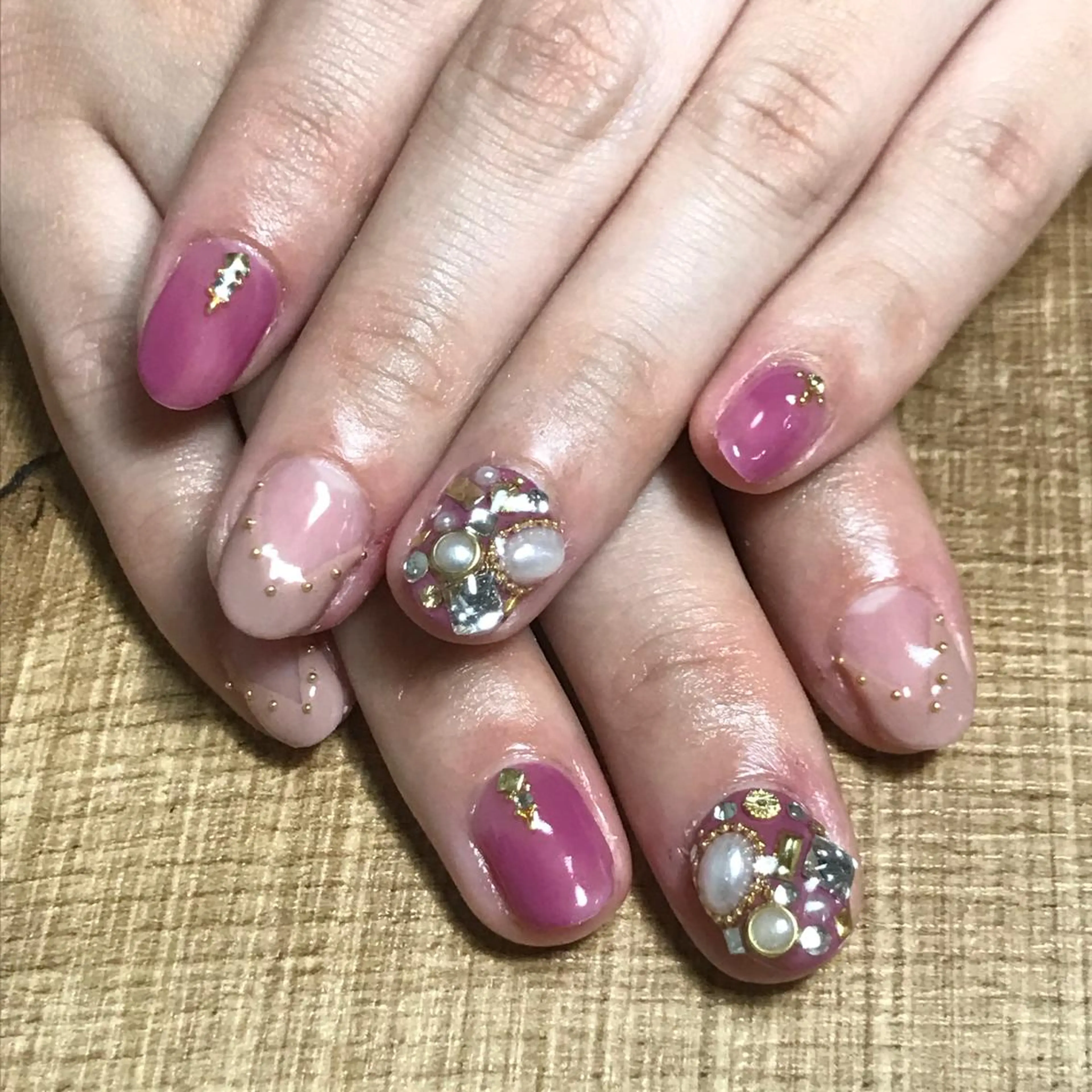 ネイル アートネイル 安藤 Charlotteのネイルデザイン