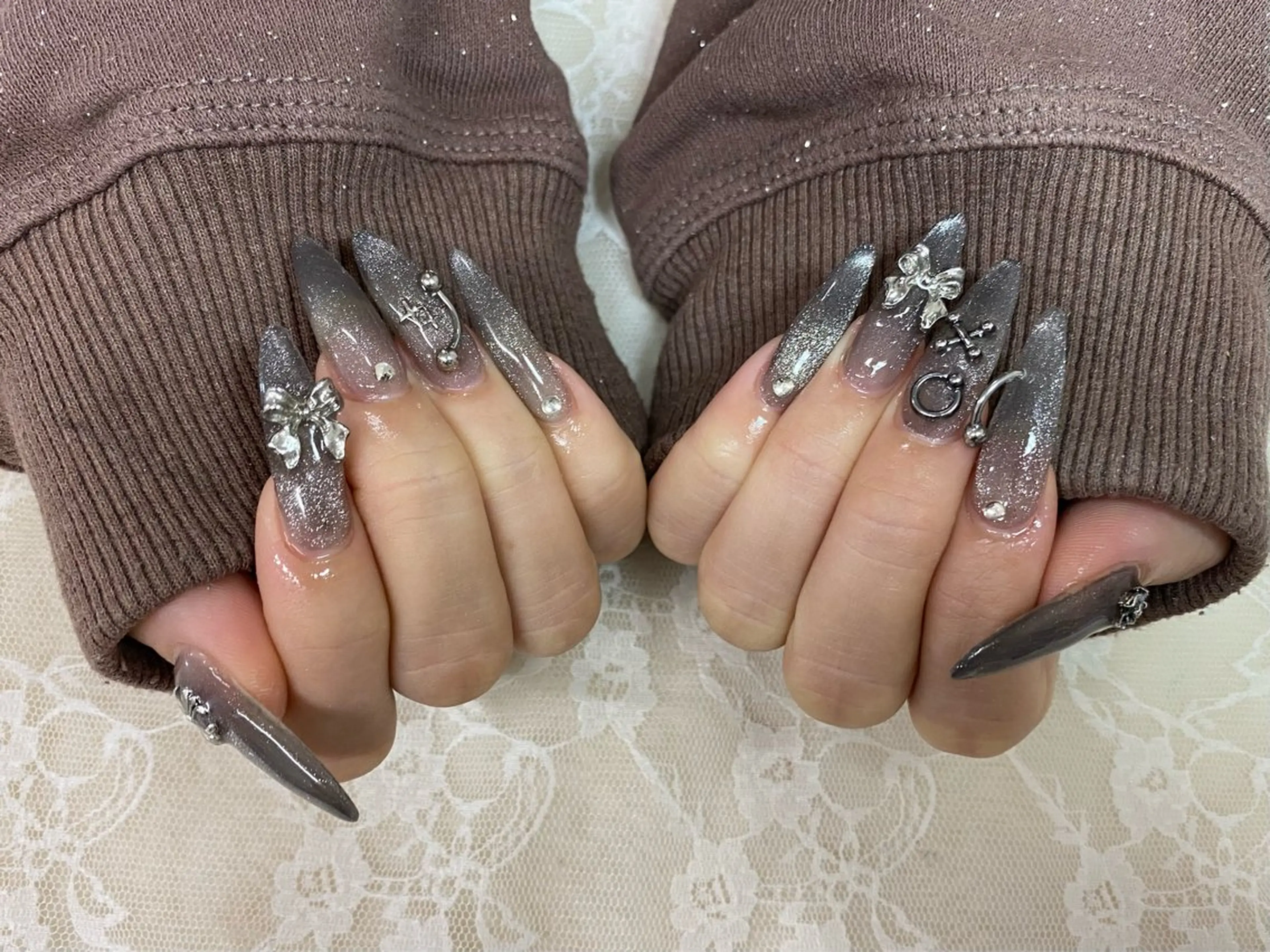 ネイル 長さ出し マグネットネイル ハンドネイル ハンドケア 心斎橋Salon Epokkuのネイルデザイン