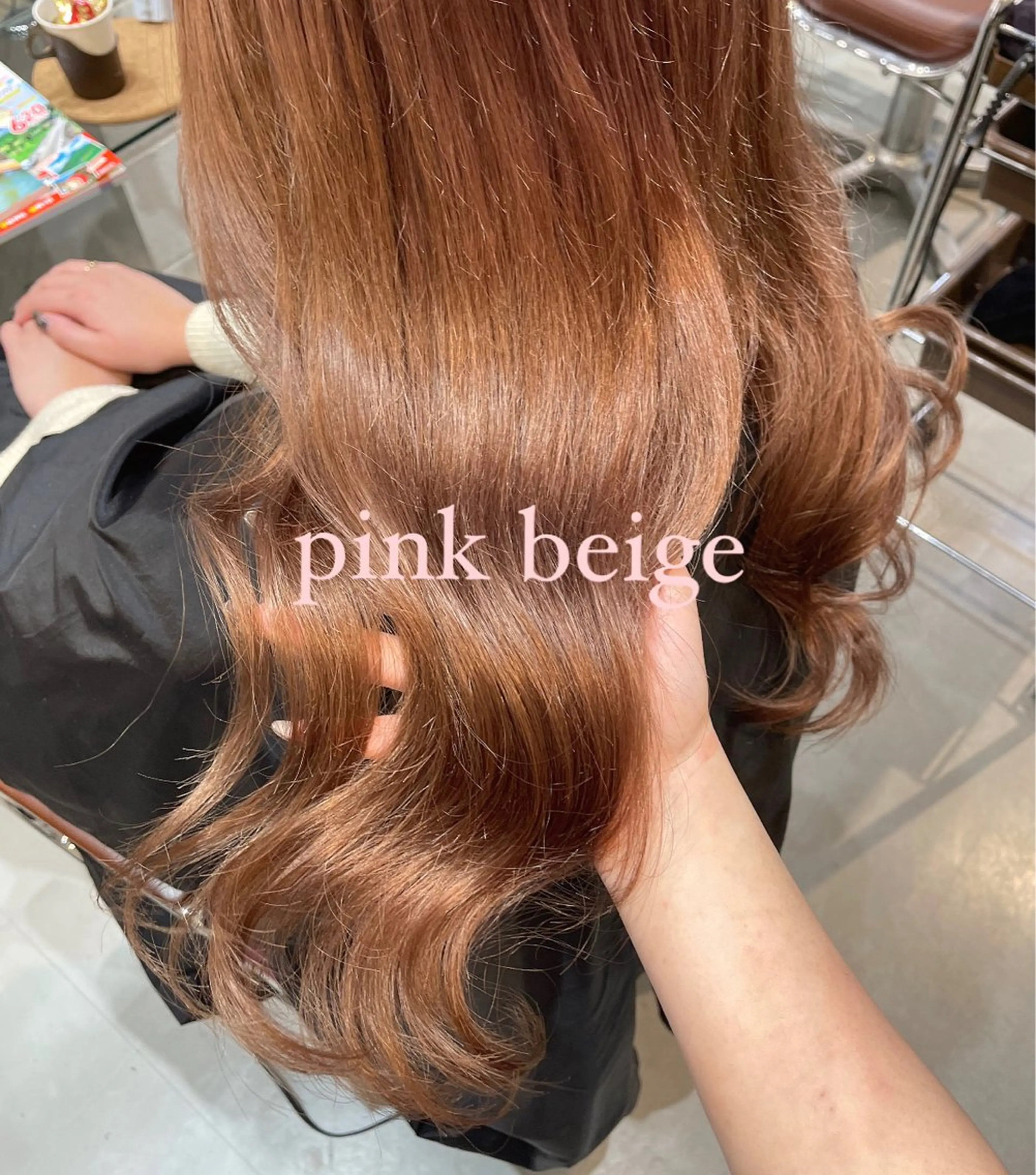 セミロング chic  有山 美瑠のヘアスタイル