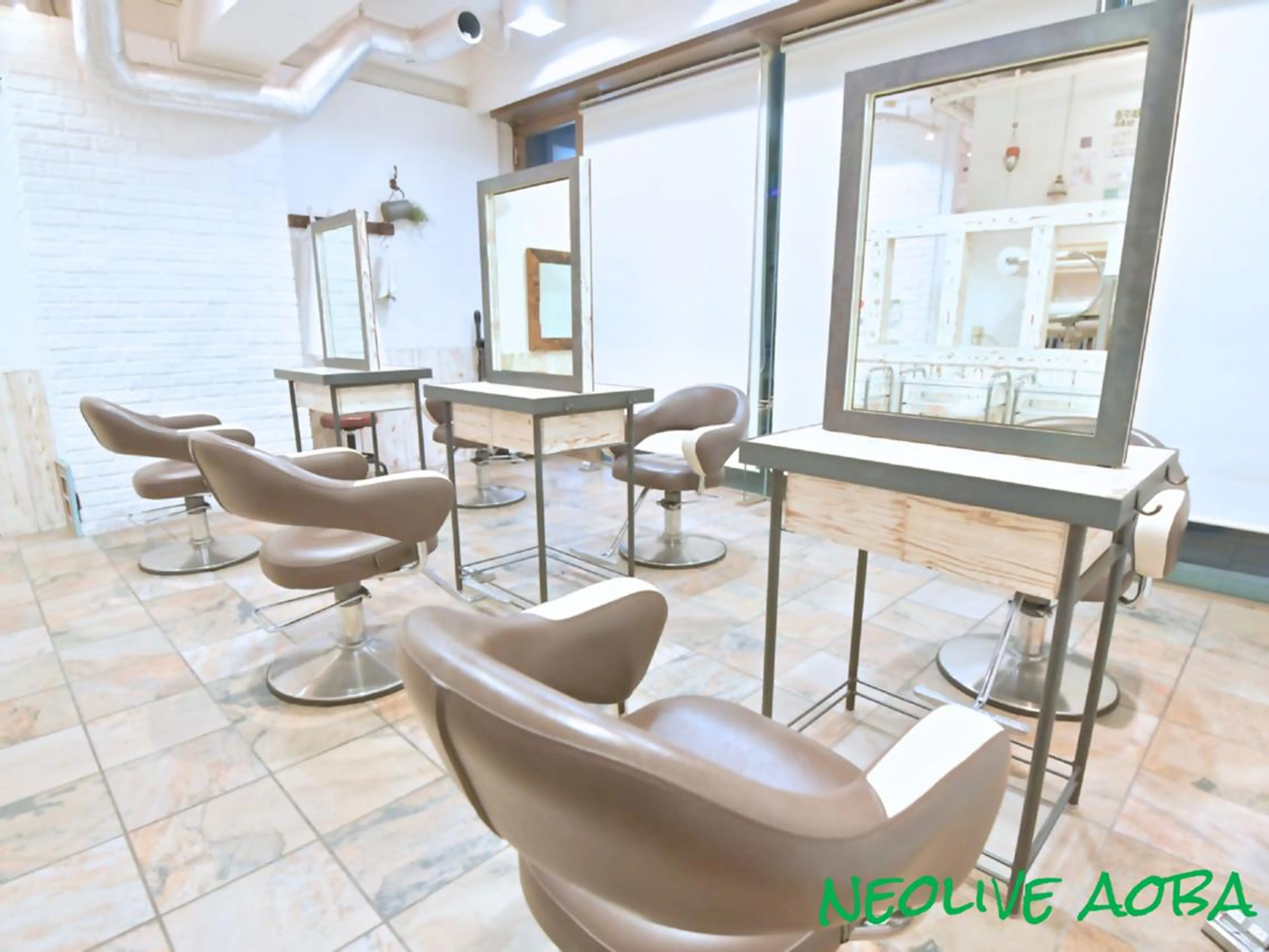 【髪質改善師】 鈴木伸之介のヘアスタイル