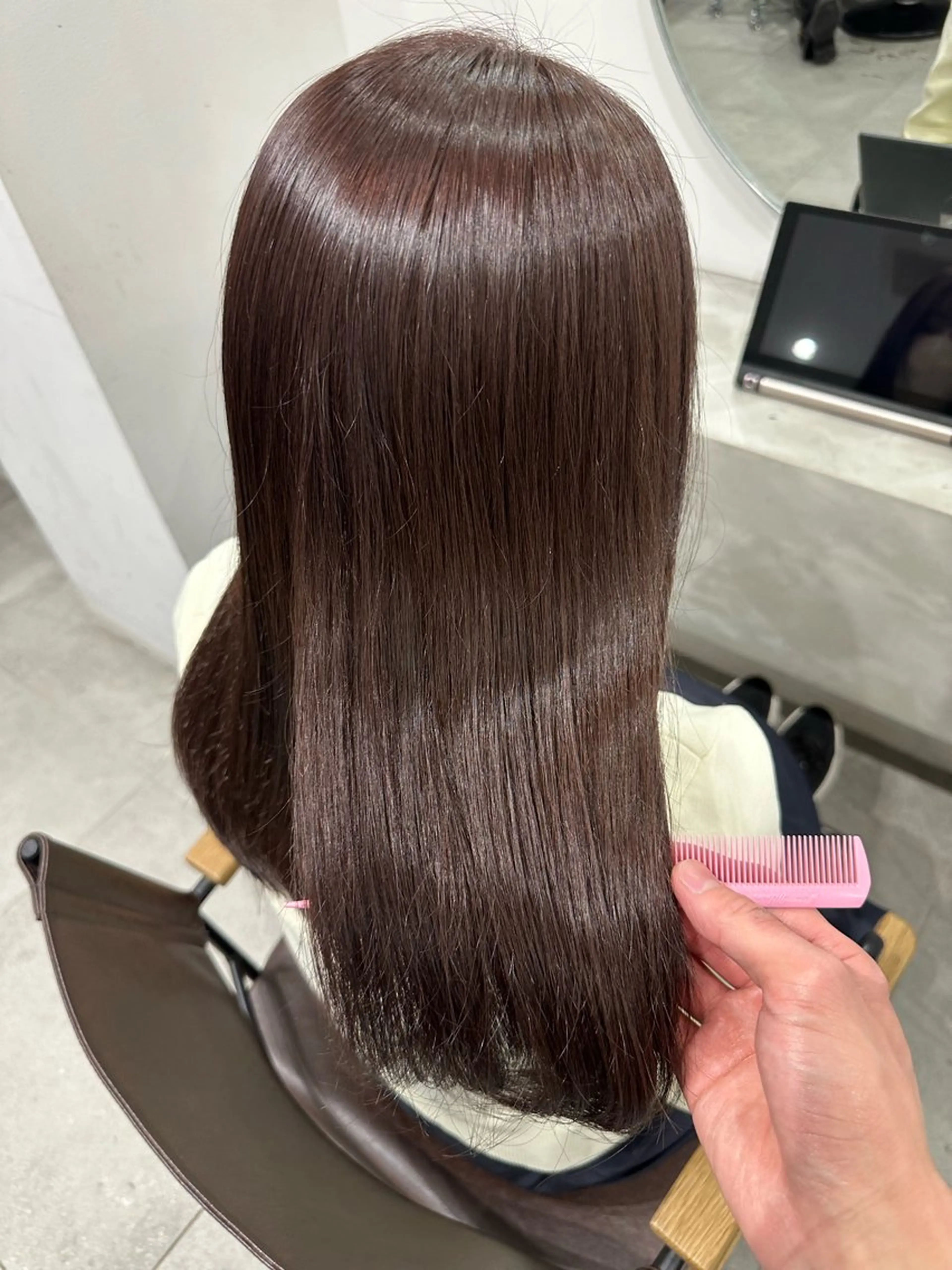 カラー ヘアカラー トリートメント clan所属・志賀 海音のヘアスタイル