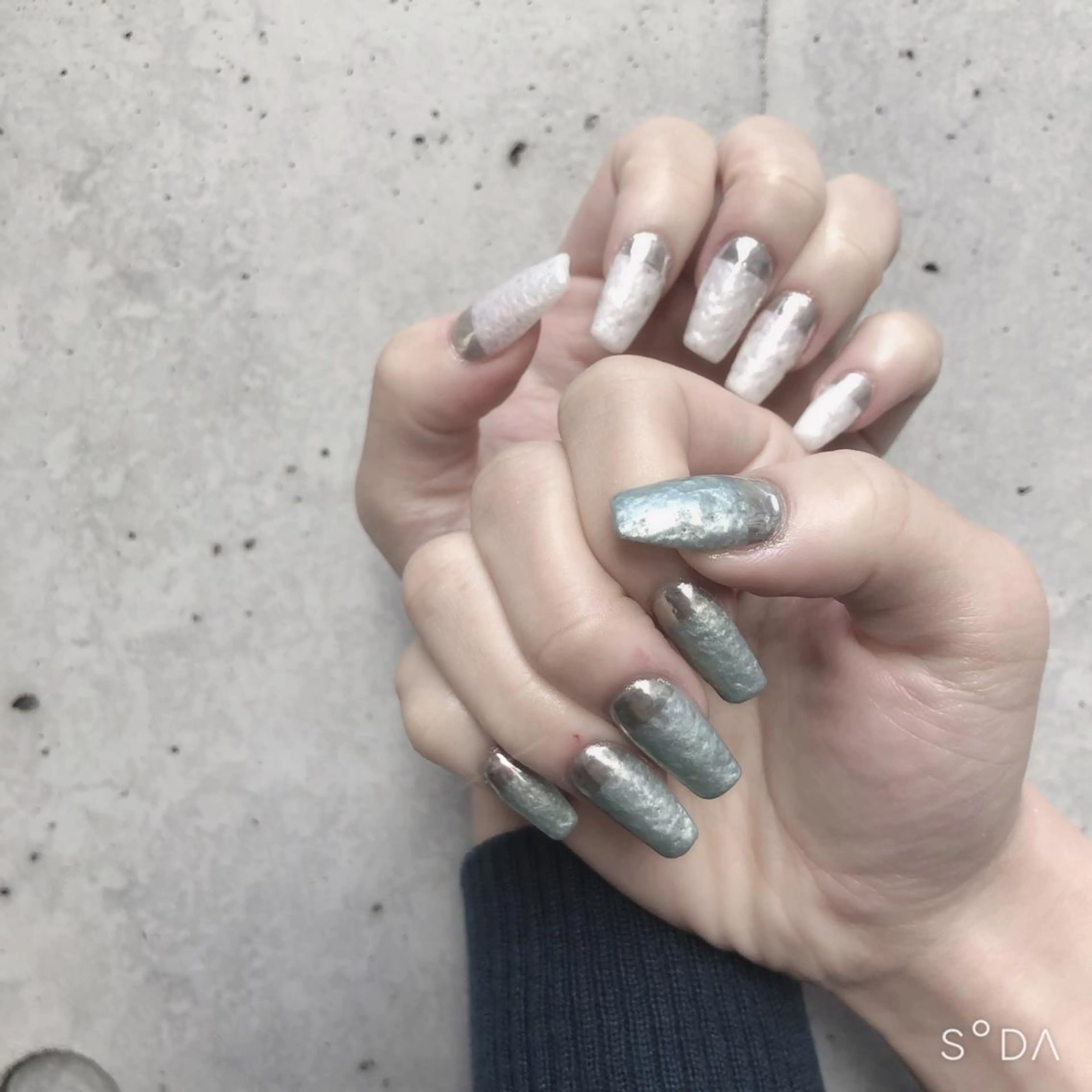 ネイル ジェルネイル ミラーネイル スカルプネイル 冬ネイル You kyehwaのネイルデザイン