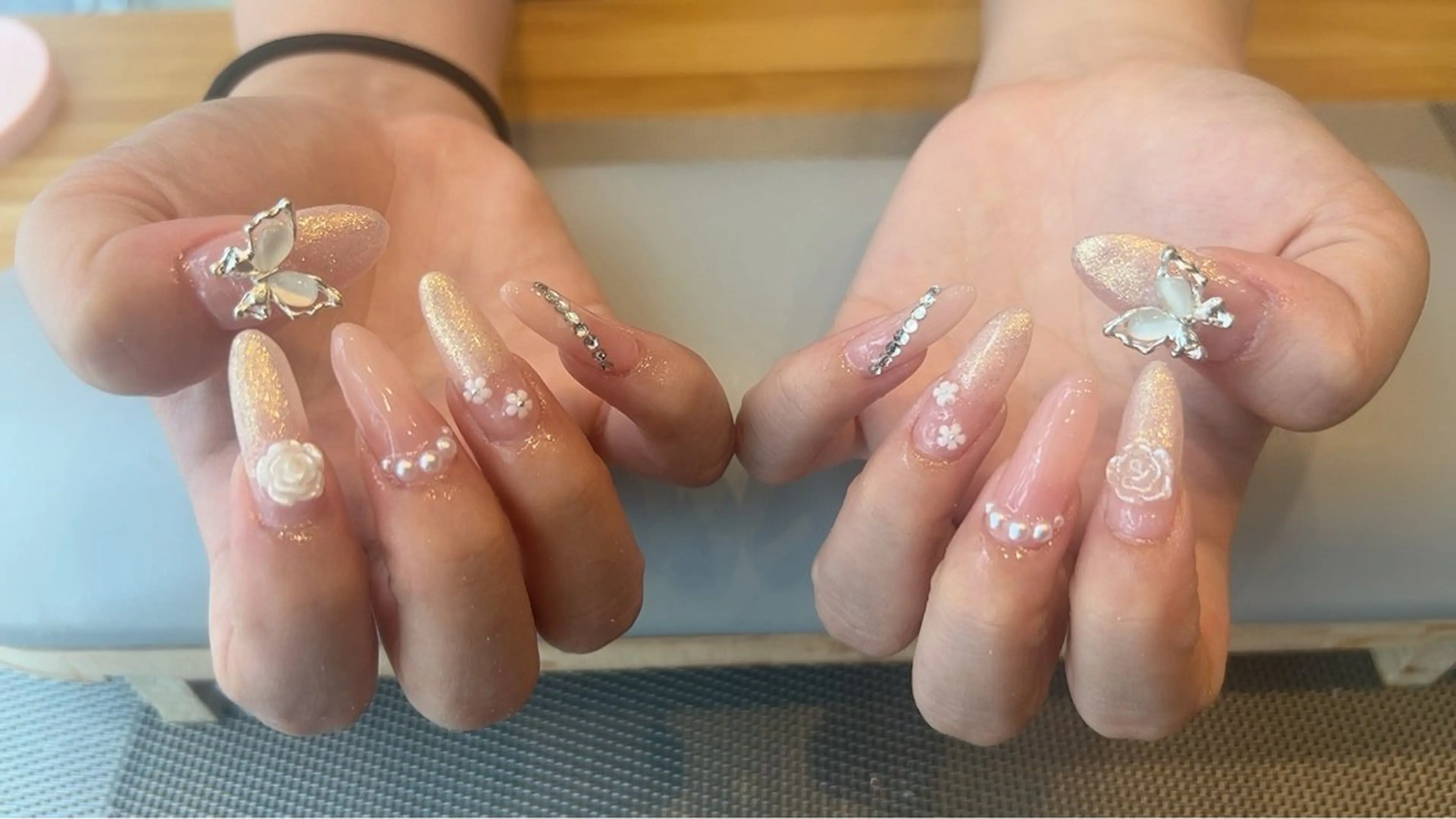 ネイル 君美ネイル所属・南田 リジュンのネイルデザイン