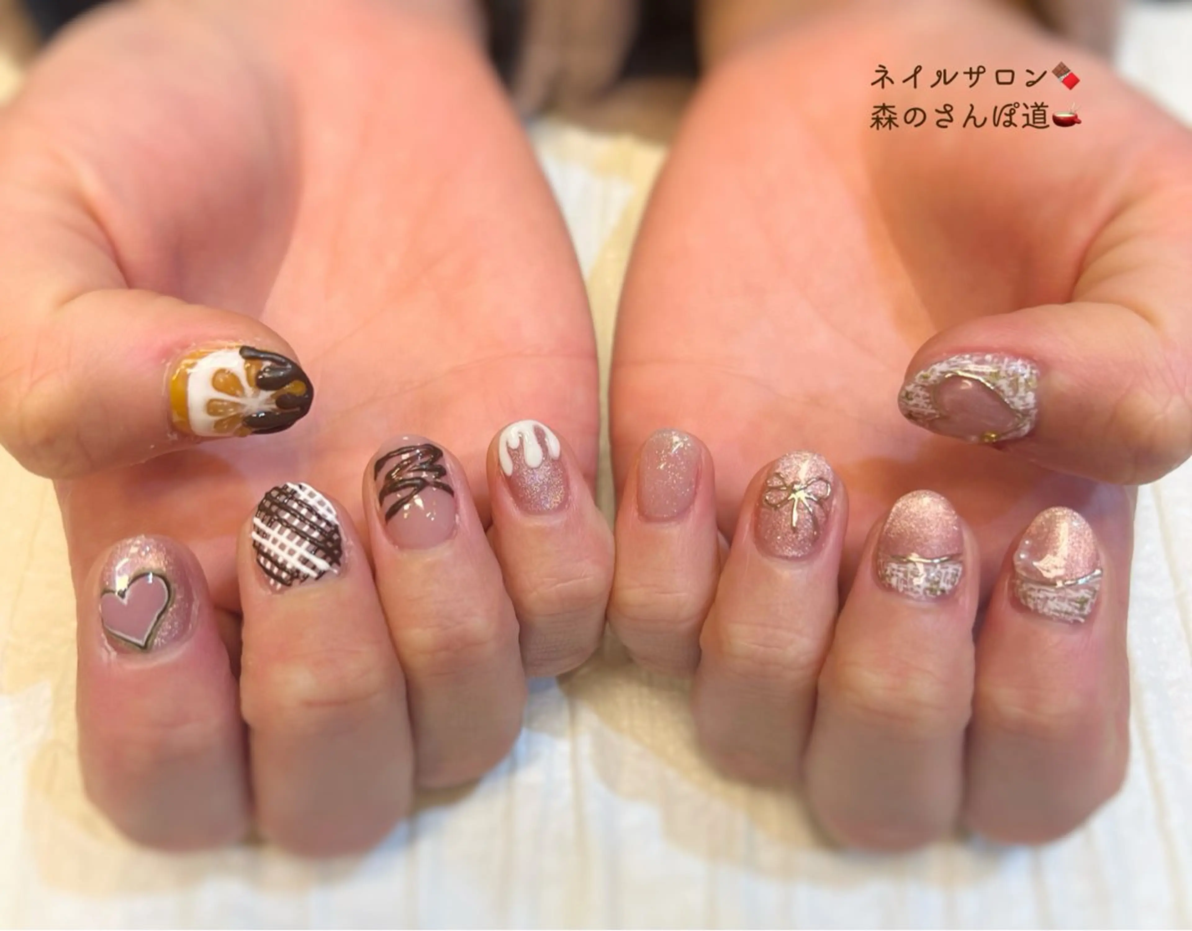 ネイル ハンドネイル 森のさんぽ道所属・ショートネイル 森のさんぽ道のネイルデザイン