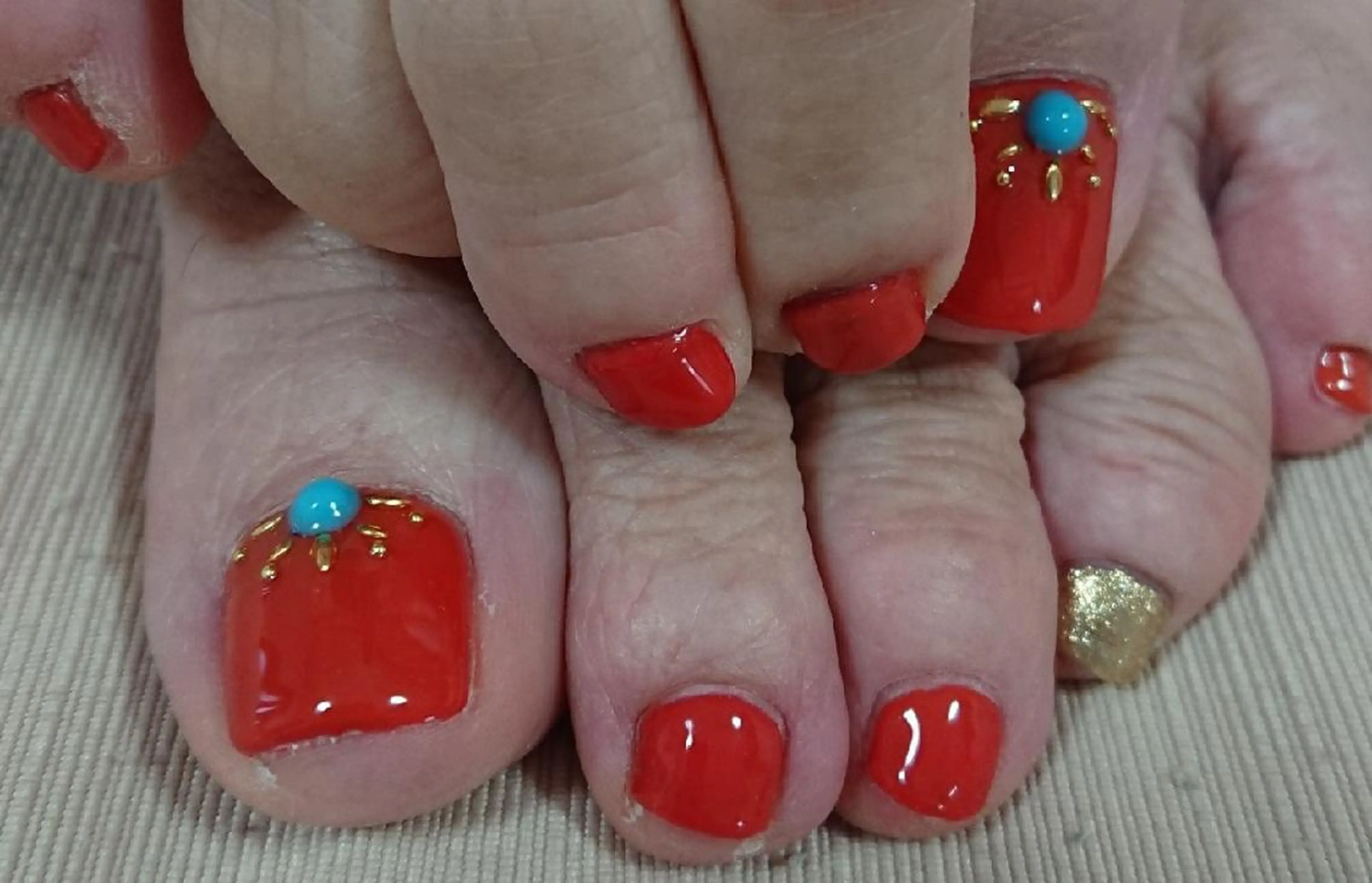 ネイル フットネイル ジェルネイル オレンジ Lilith Nailのネイルデザイン