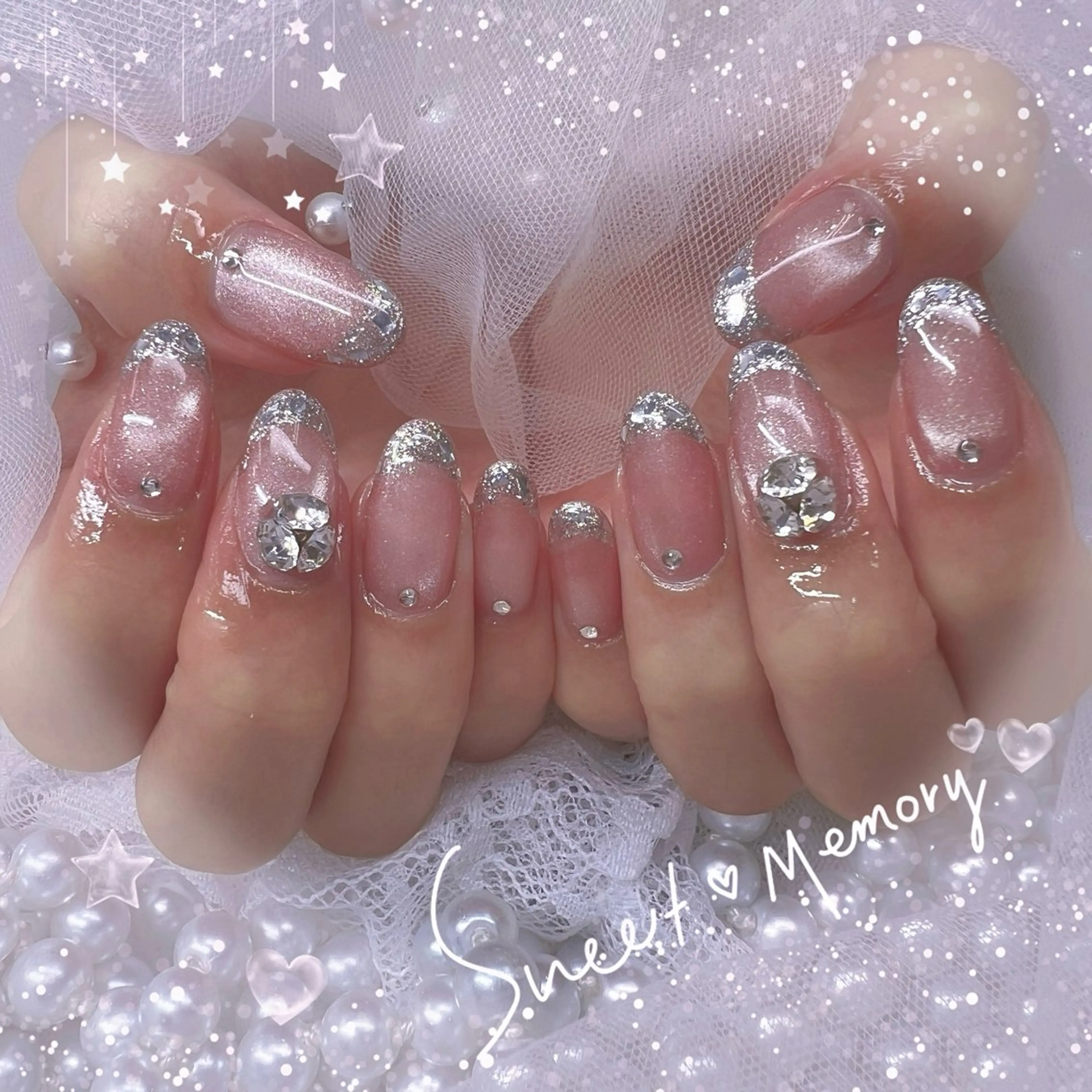 ネイル チークネイル フレンチネイル ガーリー ガラスフレンチ グラデーション ハンドネイル Chill Nailsalonのネイルデザイン