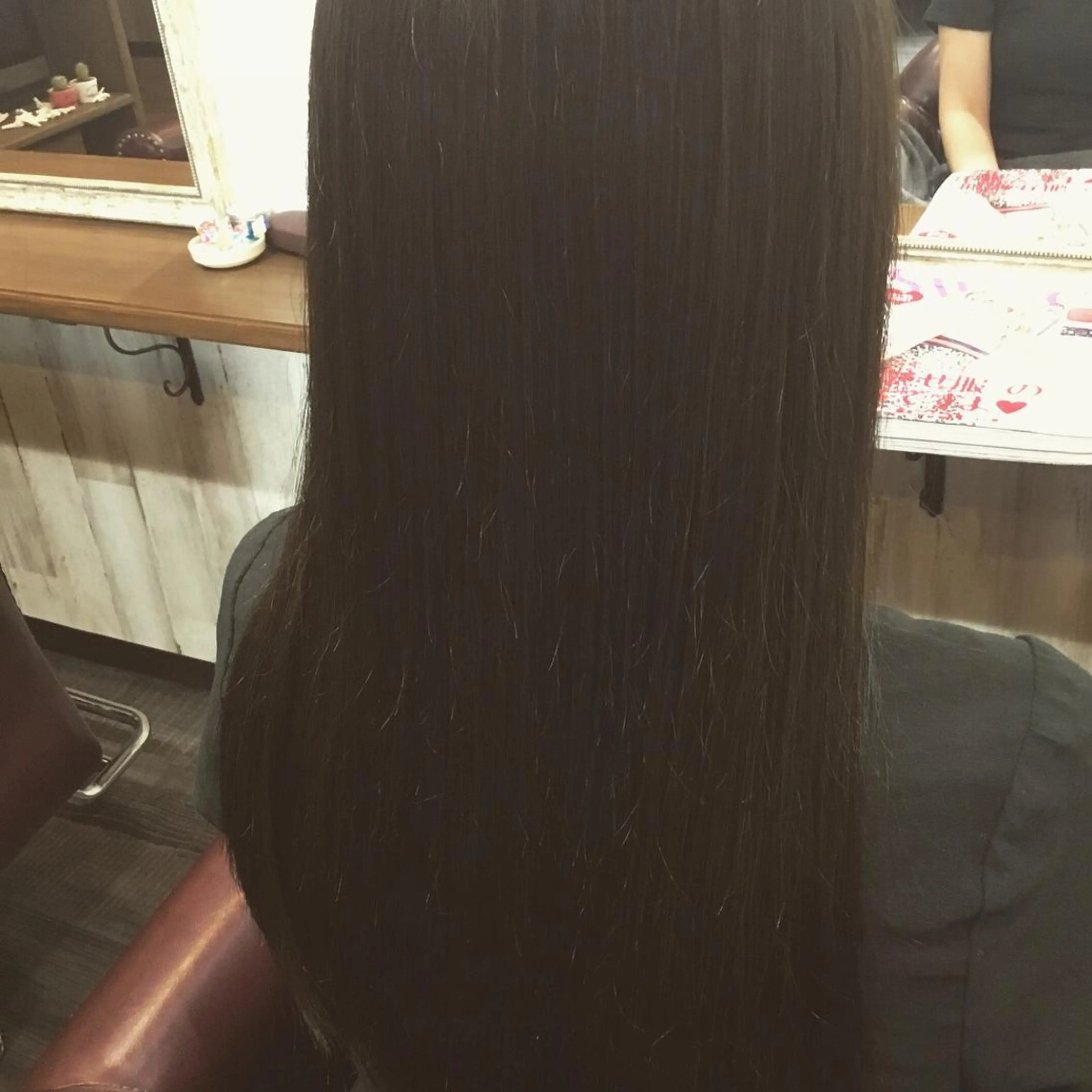 セミロング カラー パーマ embrace エンブレイスのヘアスタイル