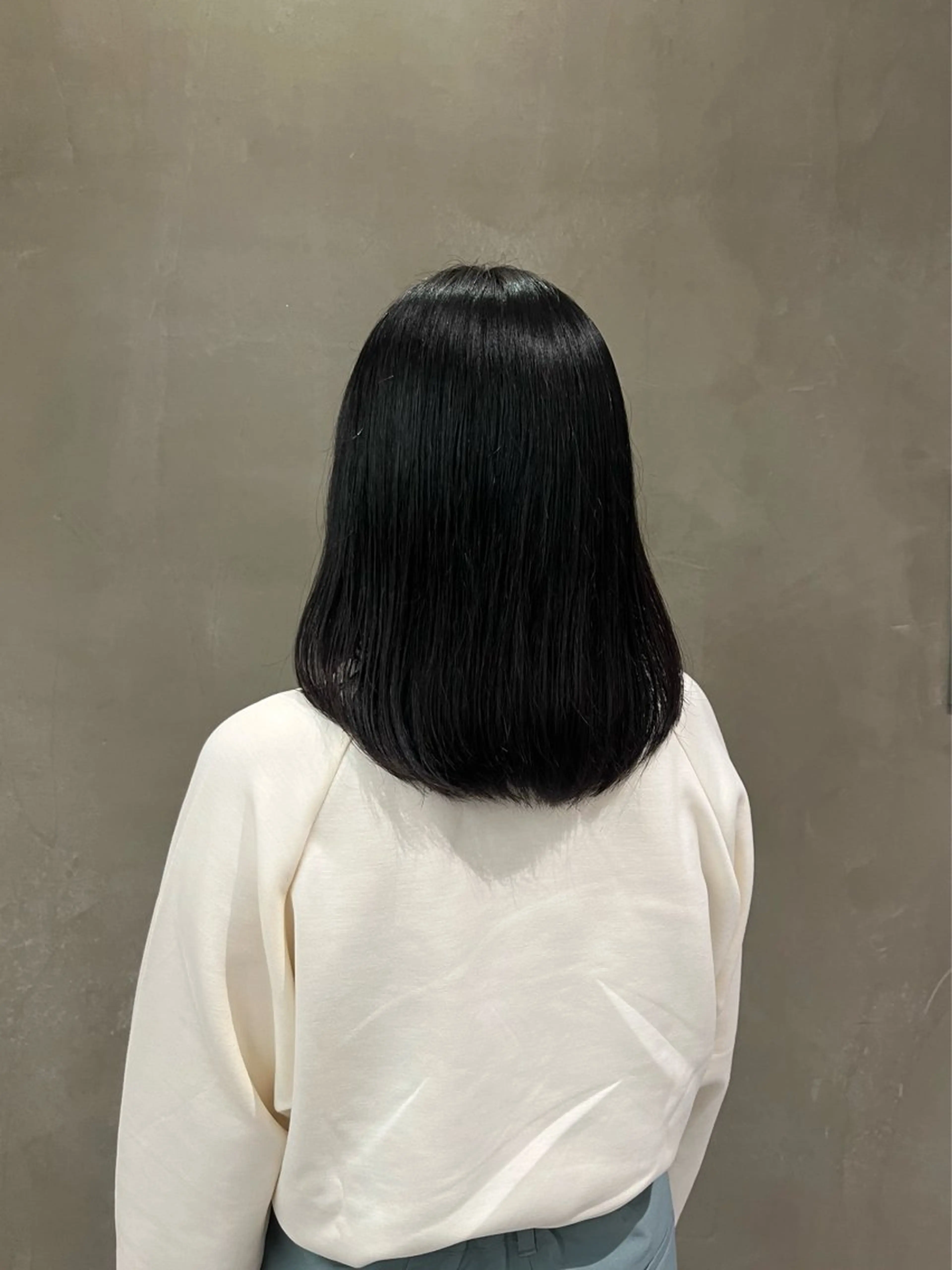 ミディアム AILERON 陣岸のヘアスタイル