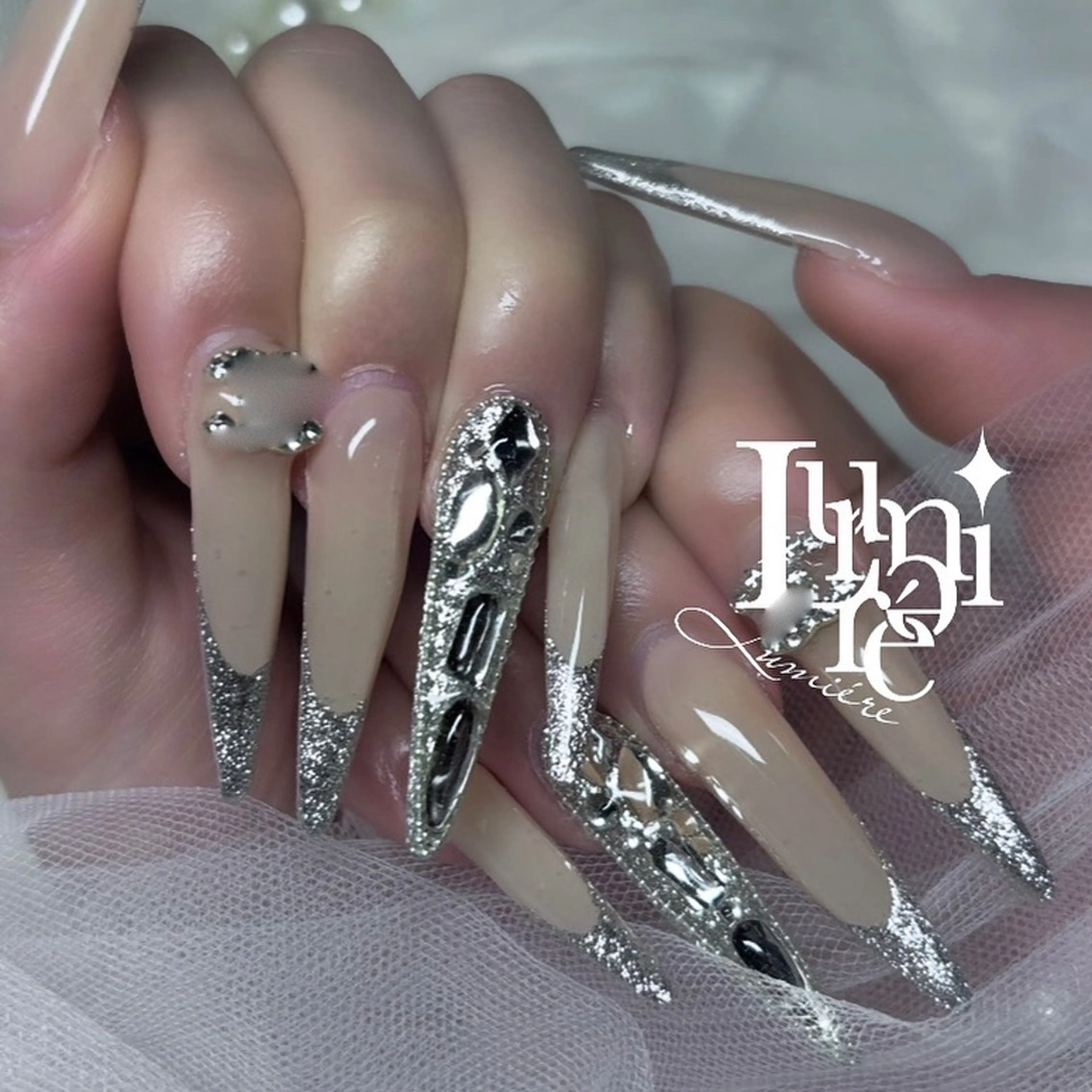 ネイル ハンドネイル Nail salon Lumièreのネイルデザイン