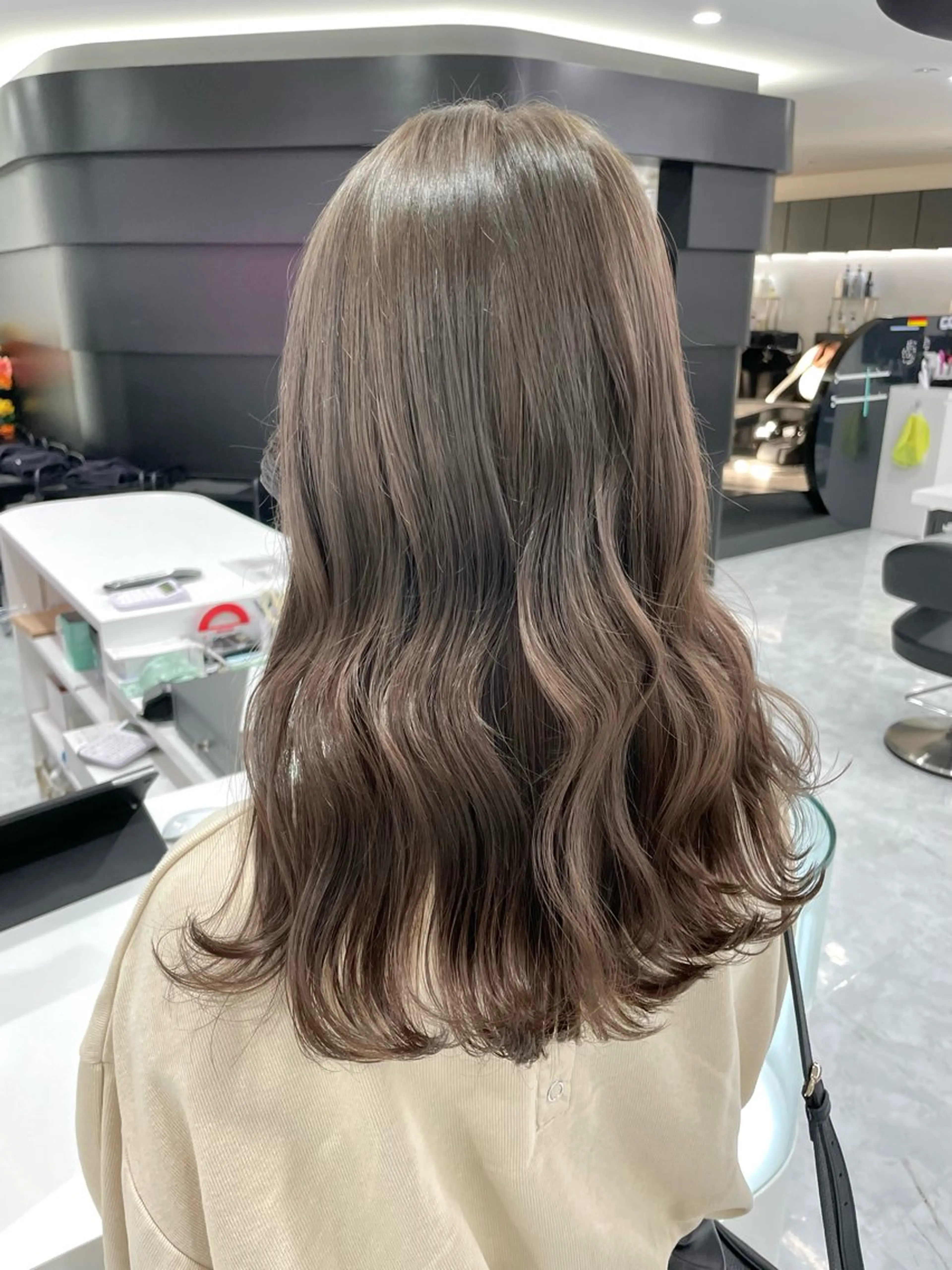 ロング 💍大人デザイン /ハイトーン♡リクトのヘアスタイル