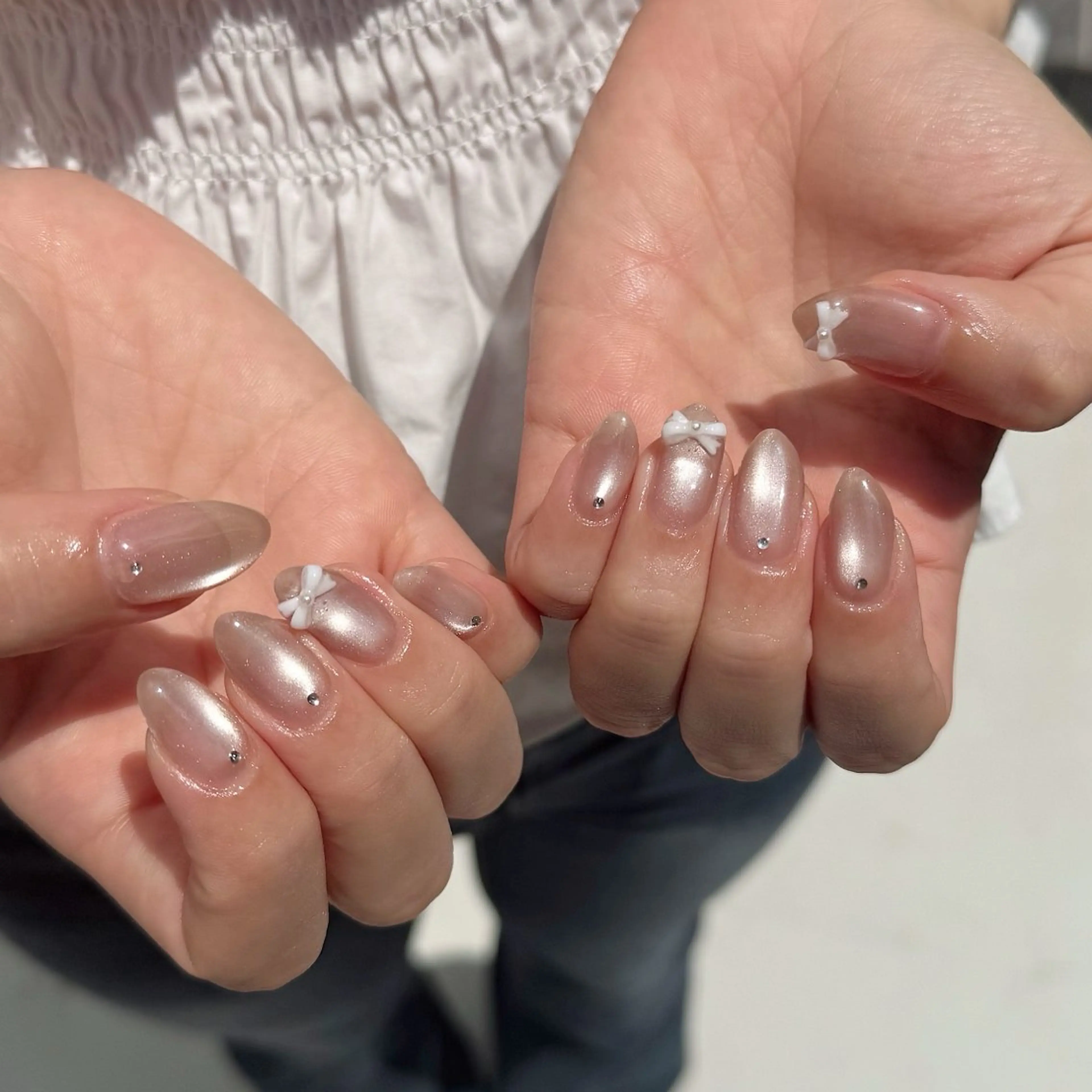 ネイル シュシュ 🎀 girly nailのネイルデザイン