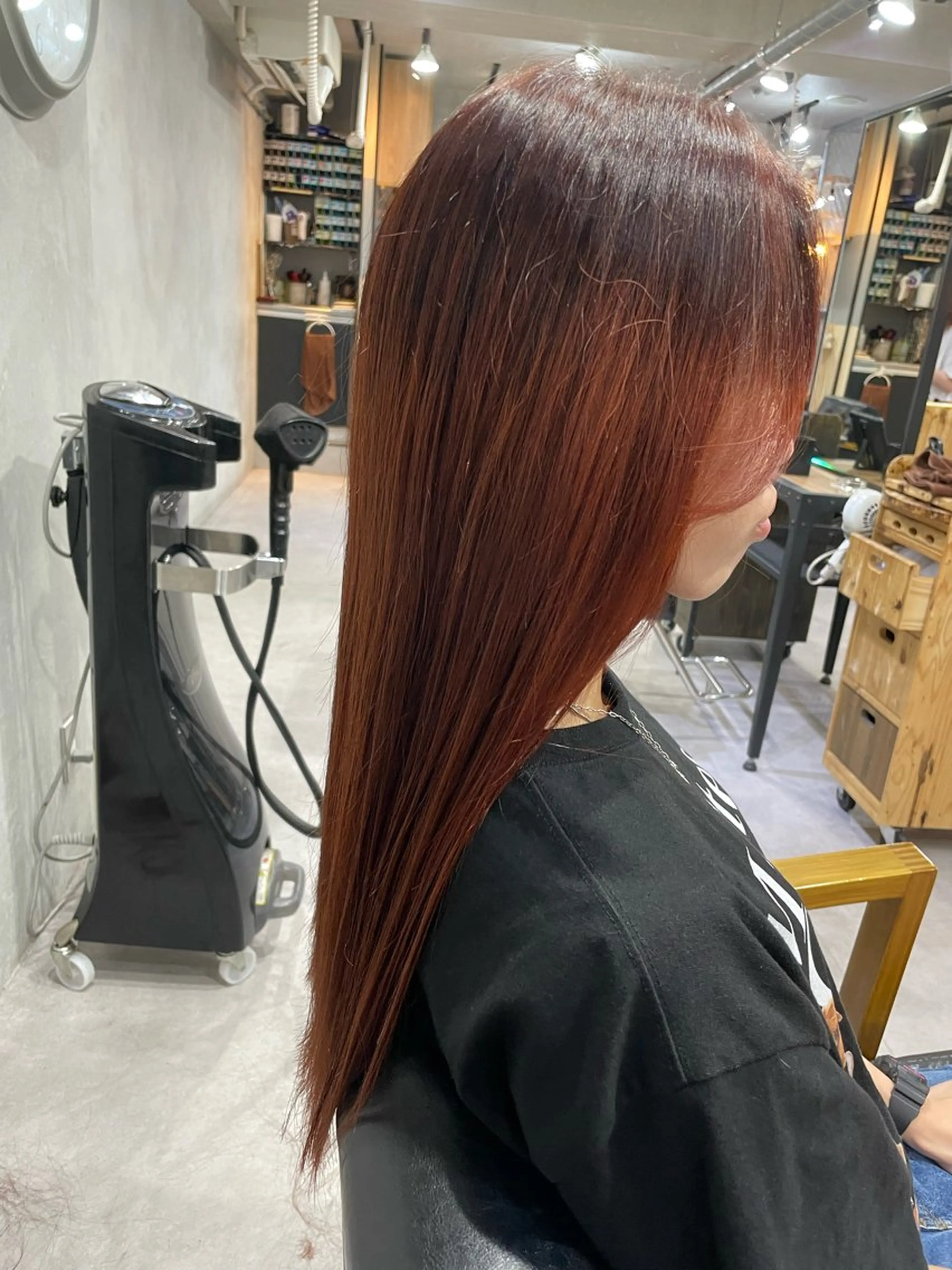 ロング カラー 🌈透明感カラー 韓国 ミライ🇰🇷のヘアスタイル