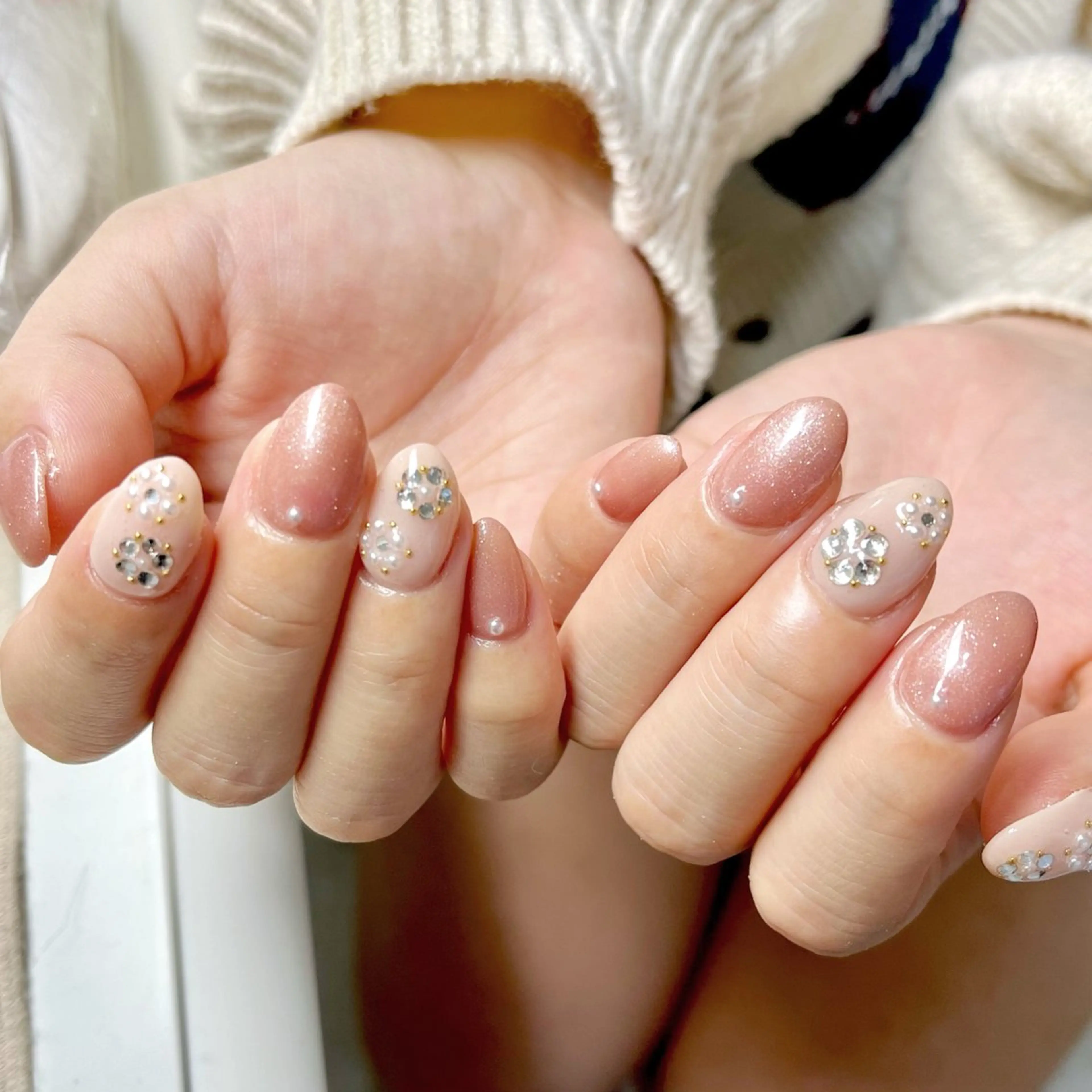 ネイル 長さ出し ジェルネイル ニュアンスネイル パラジェル ピンク One’Ness所属・One’Ness Nana🤍のネイルデザイン