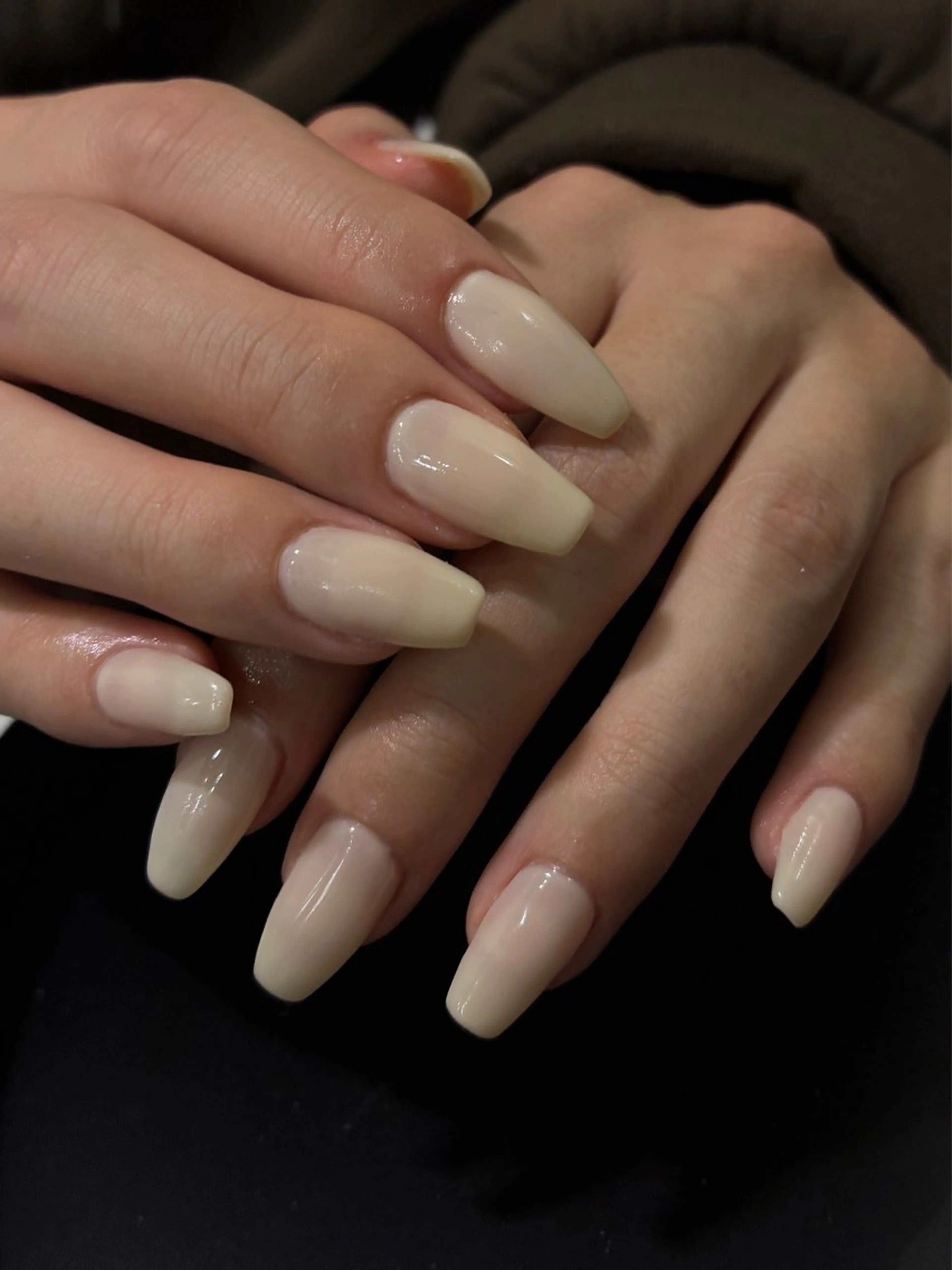 ネイル ホワイト ハンドネイル nue所属・nue【ムー】 ひなたのネイルデザイン