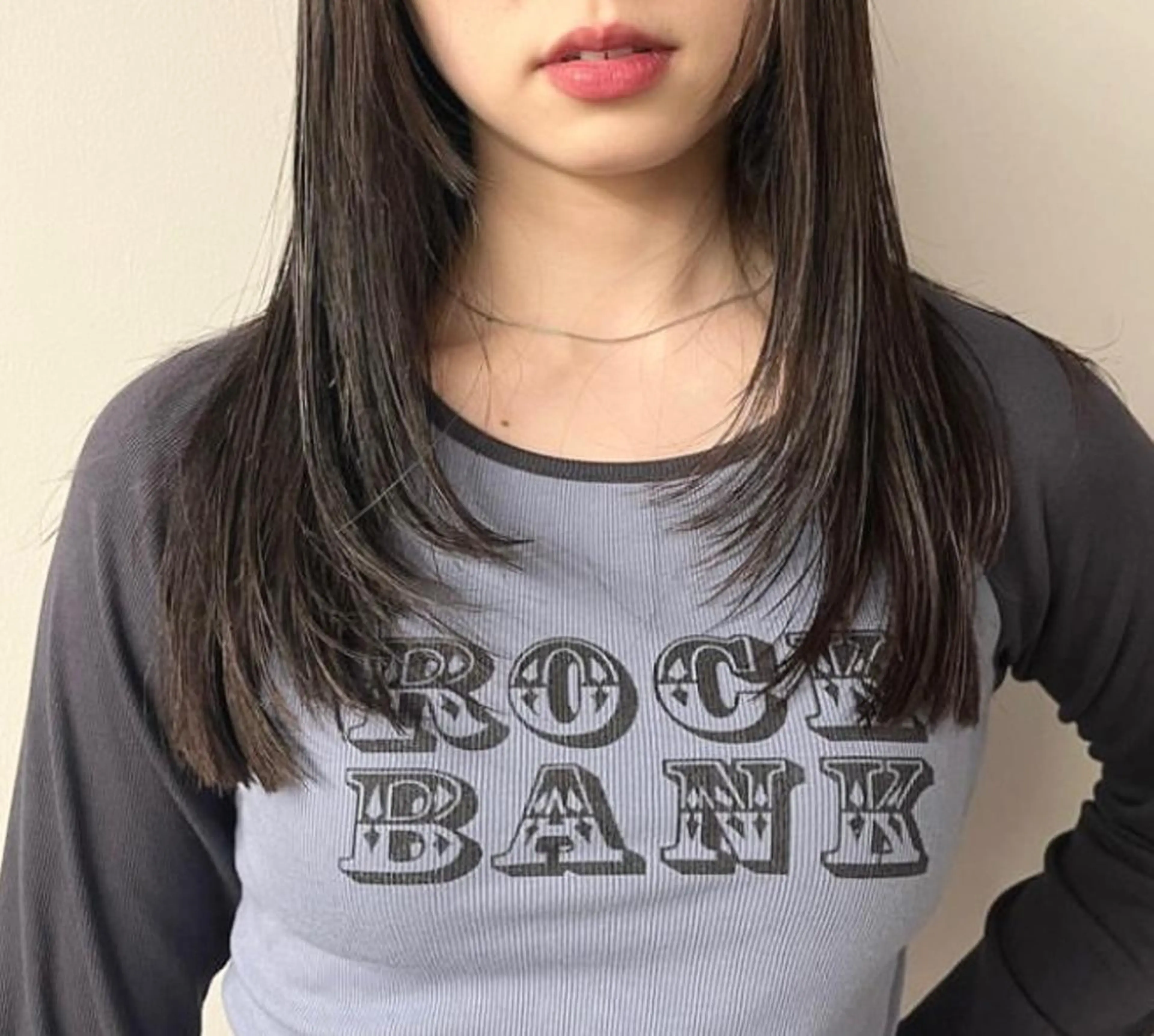 ロング レイヤーカット NEST by chord所属・サキ🤍ハイトーン 🩰くびれ巻きヘアのヘアスタイル