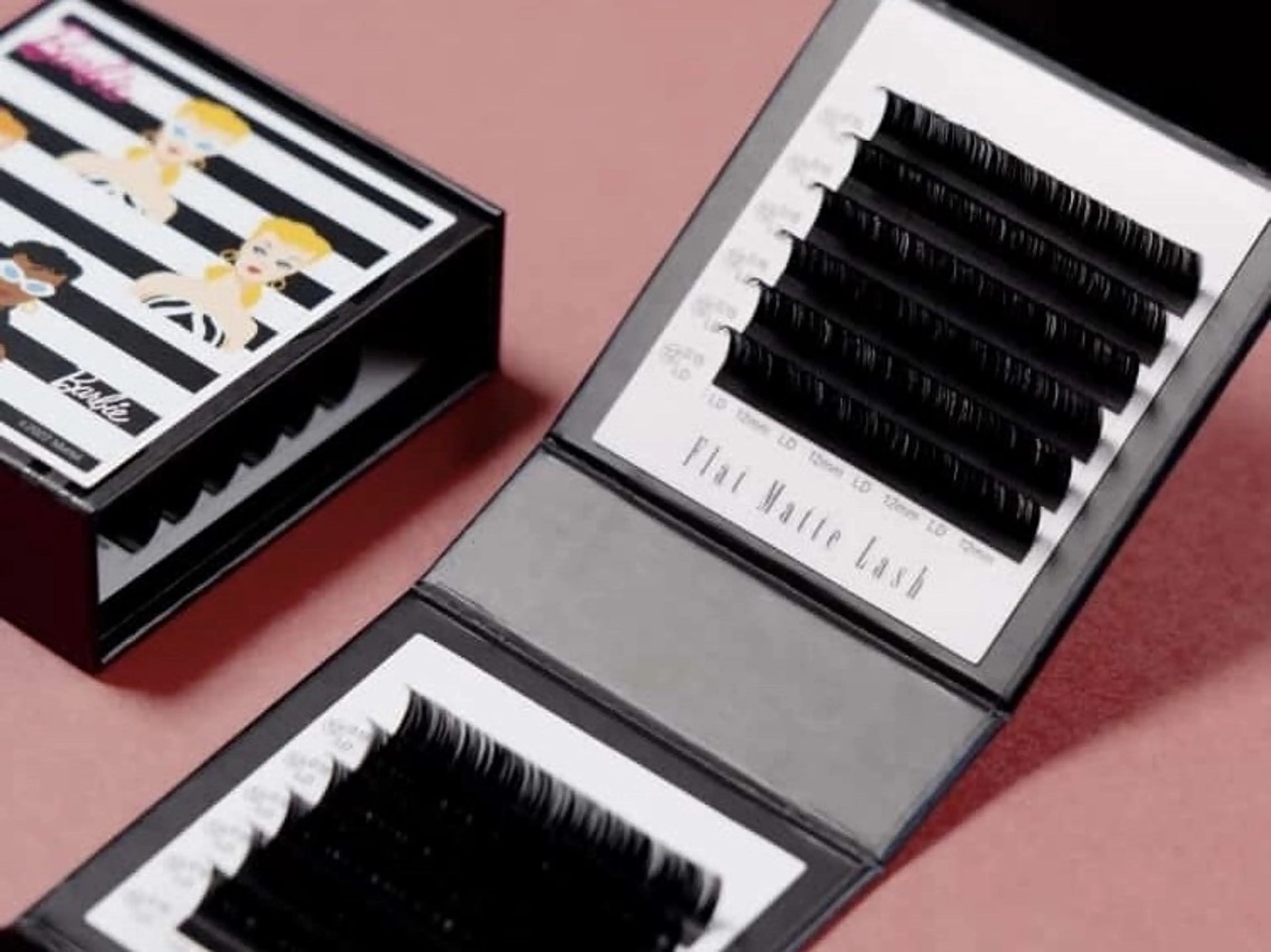 【堀江店限定🌟】【時短でリペア】エクステ付け足し80本¥4300の写真