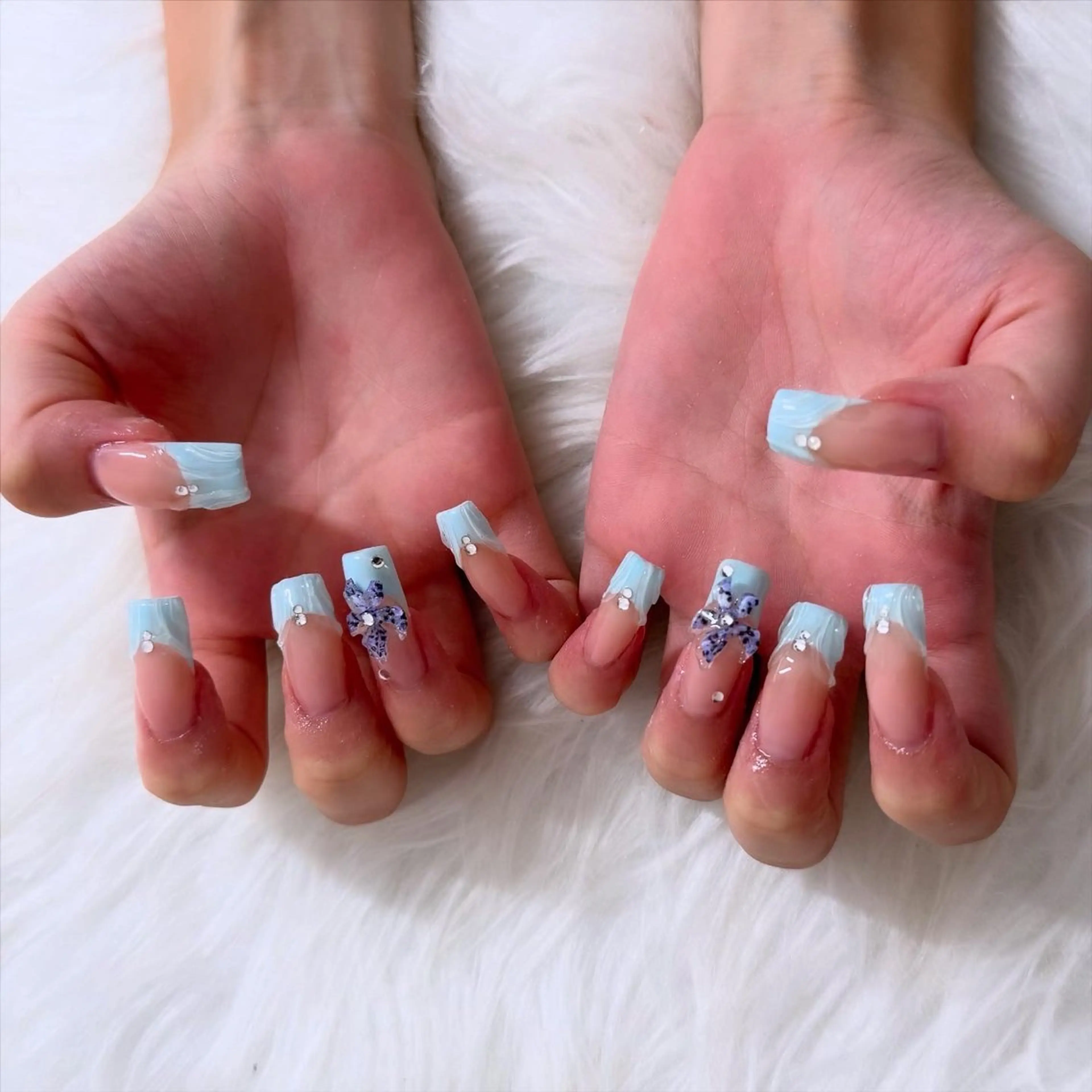 ロング ハンドネイル mao .のネイルデザイン