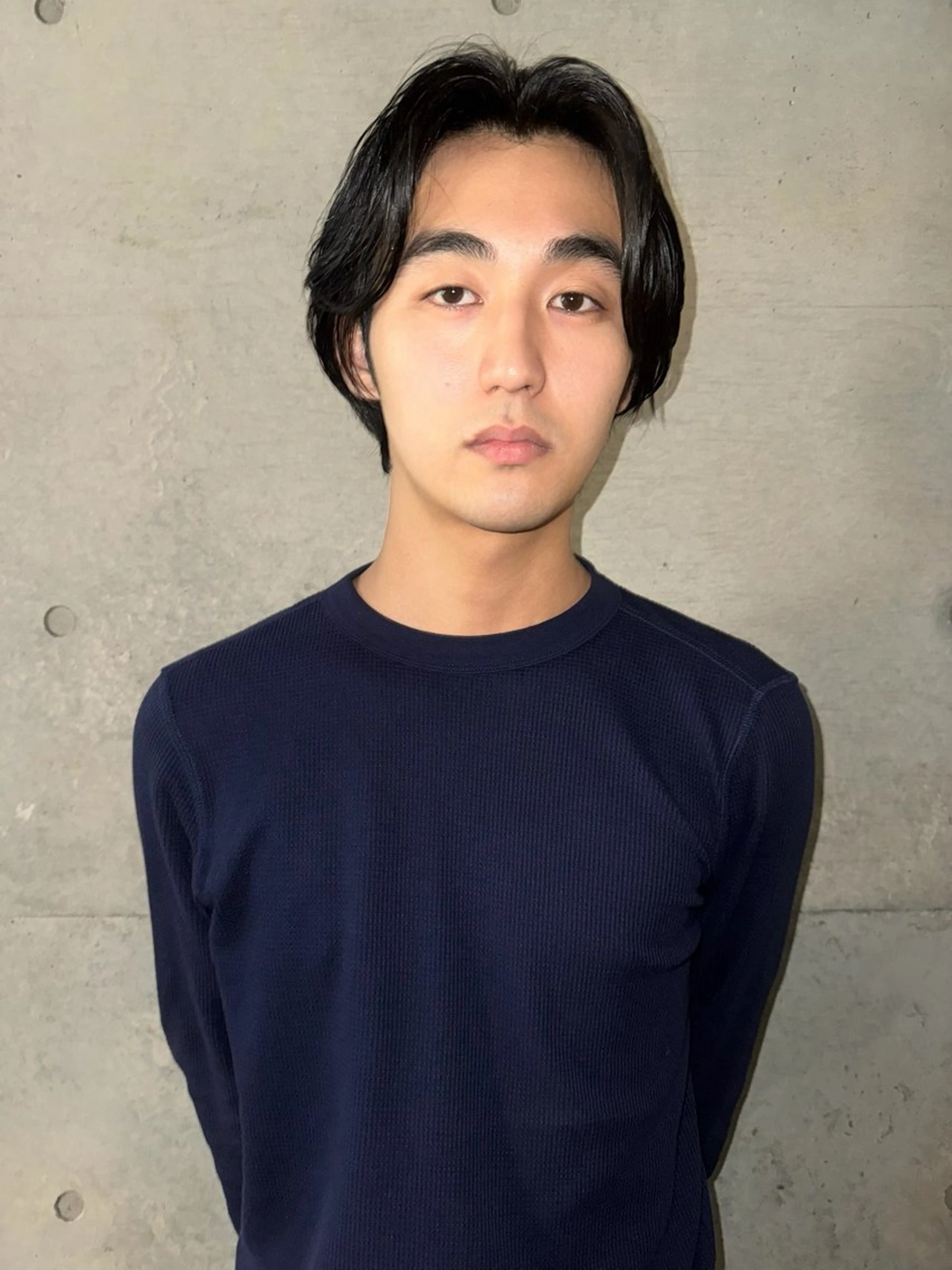 ショート メンズ センターパート カット 神田橋 翔太郎のヘアスタイル