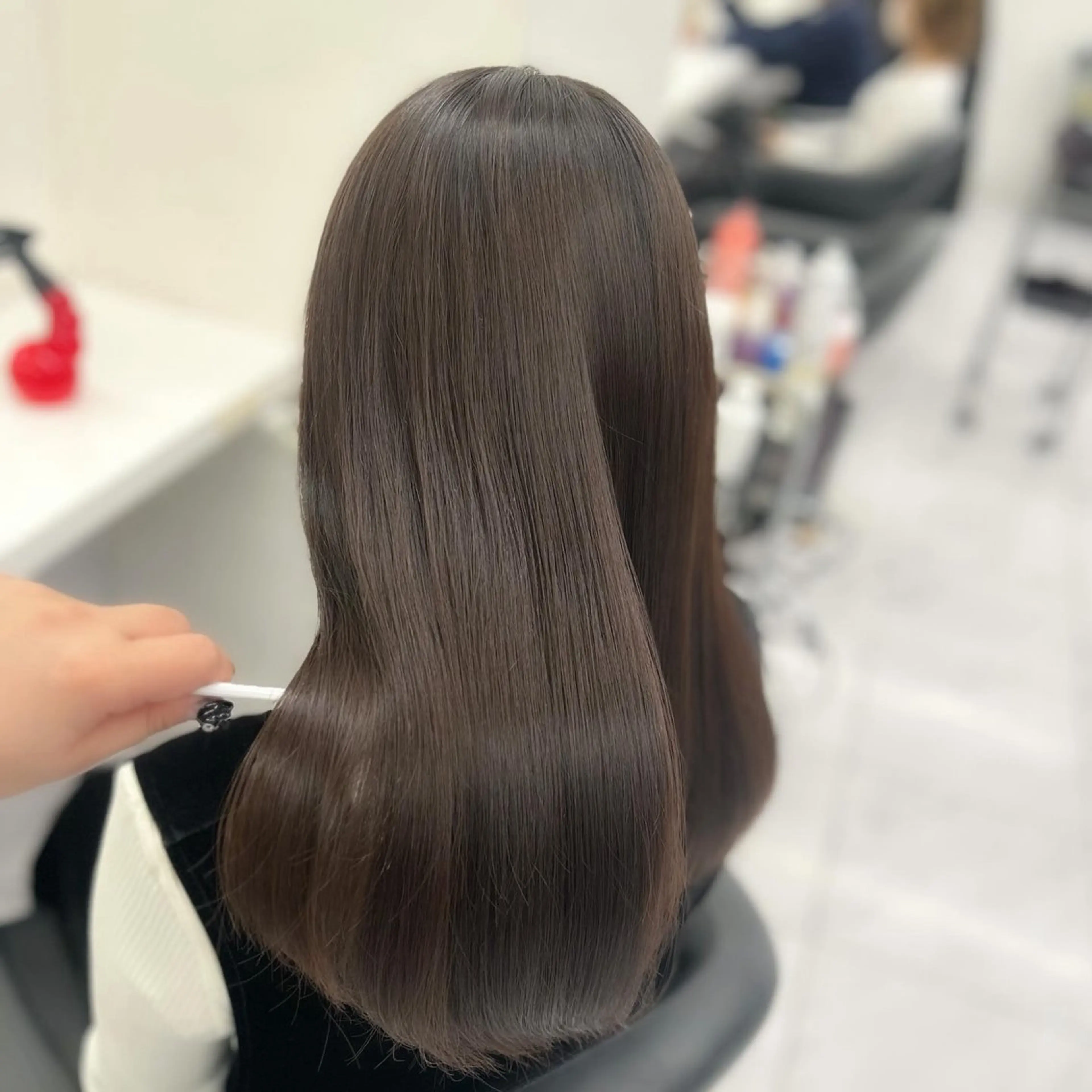 ロング カラー パーマ ヘアアレンジ メンズ キッズ カット ヘアカラー トリートメント ヘアセット ブリーチなしカラー/ ブラウン/レイヤーのヘアスタイル