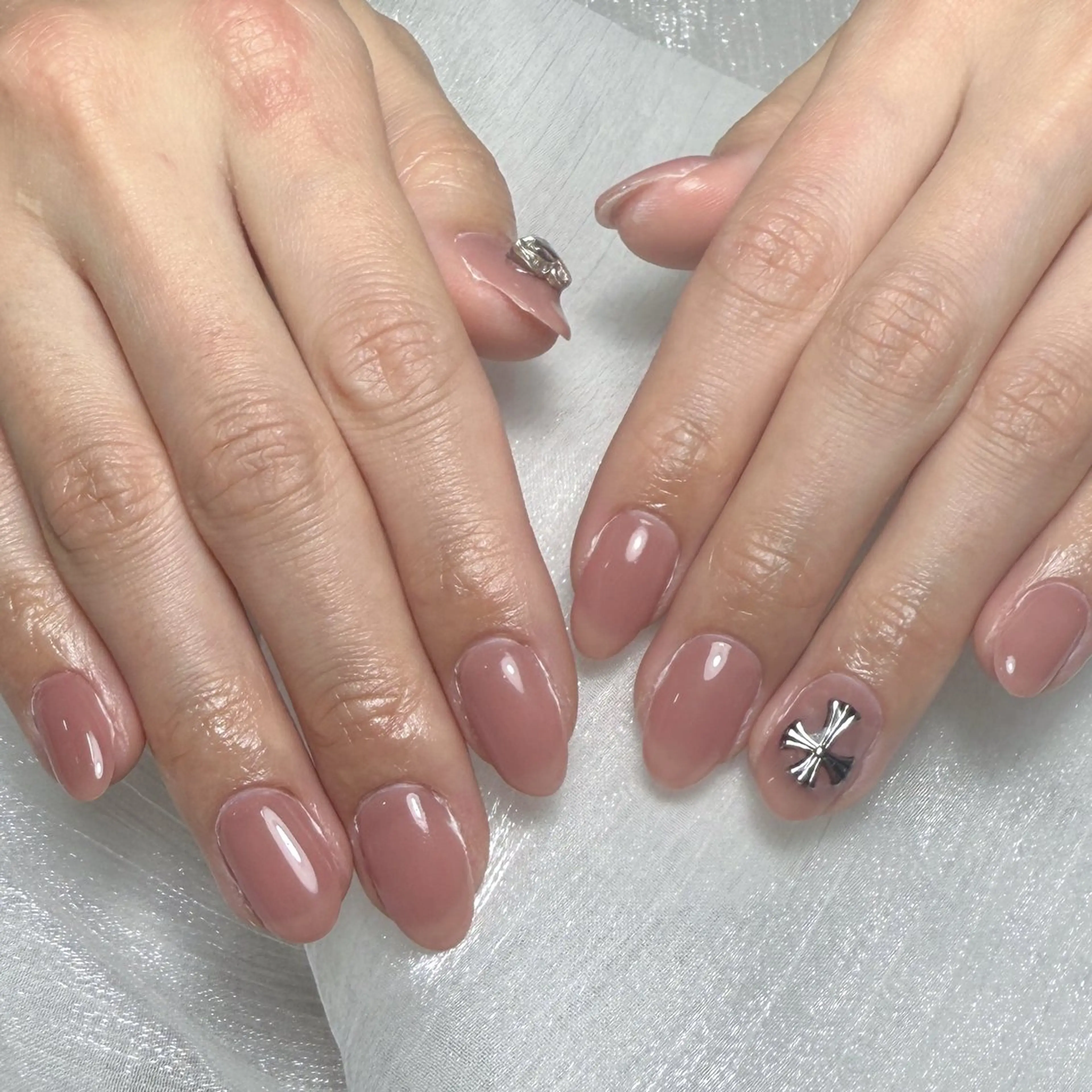 メンズ ネイル メンズ韓国風 アートネイル オーロラネイル ガーリー キラキラネイル Nail salon 木にいるのネイルデザイン