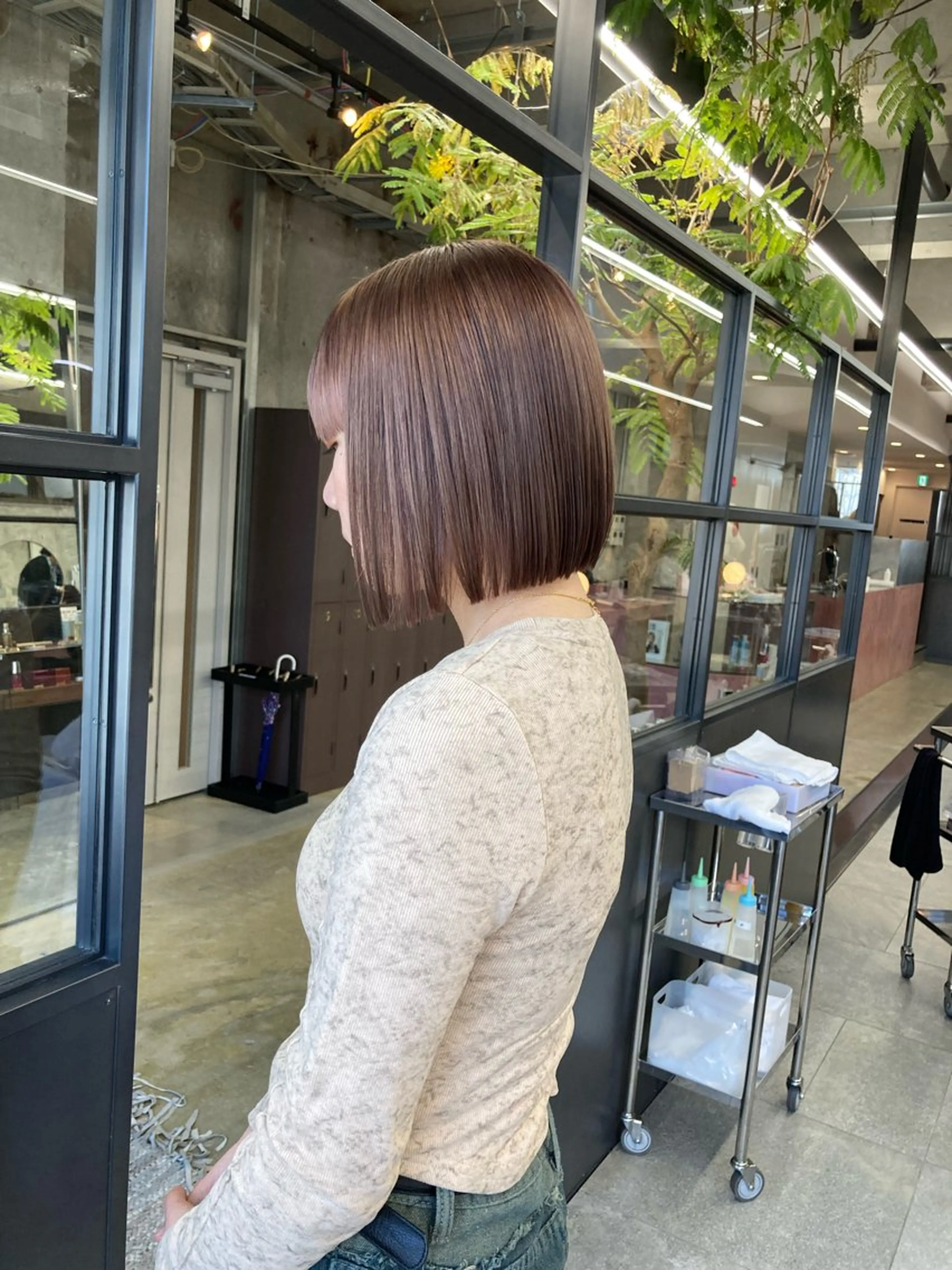 ミディアム カラー ベージュカラー ミルクティーベージュ カット ヘアカラー 小木曽智美 /ボブ/ショートのヘアスタイル