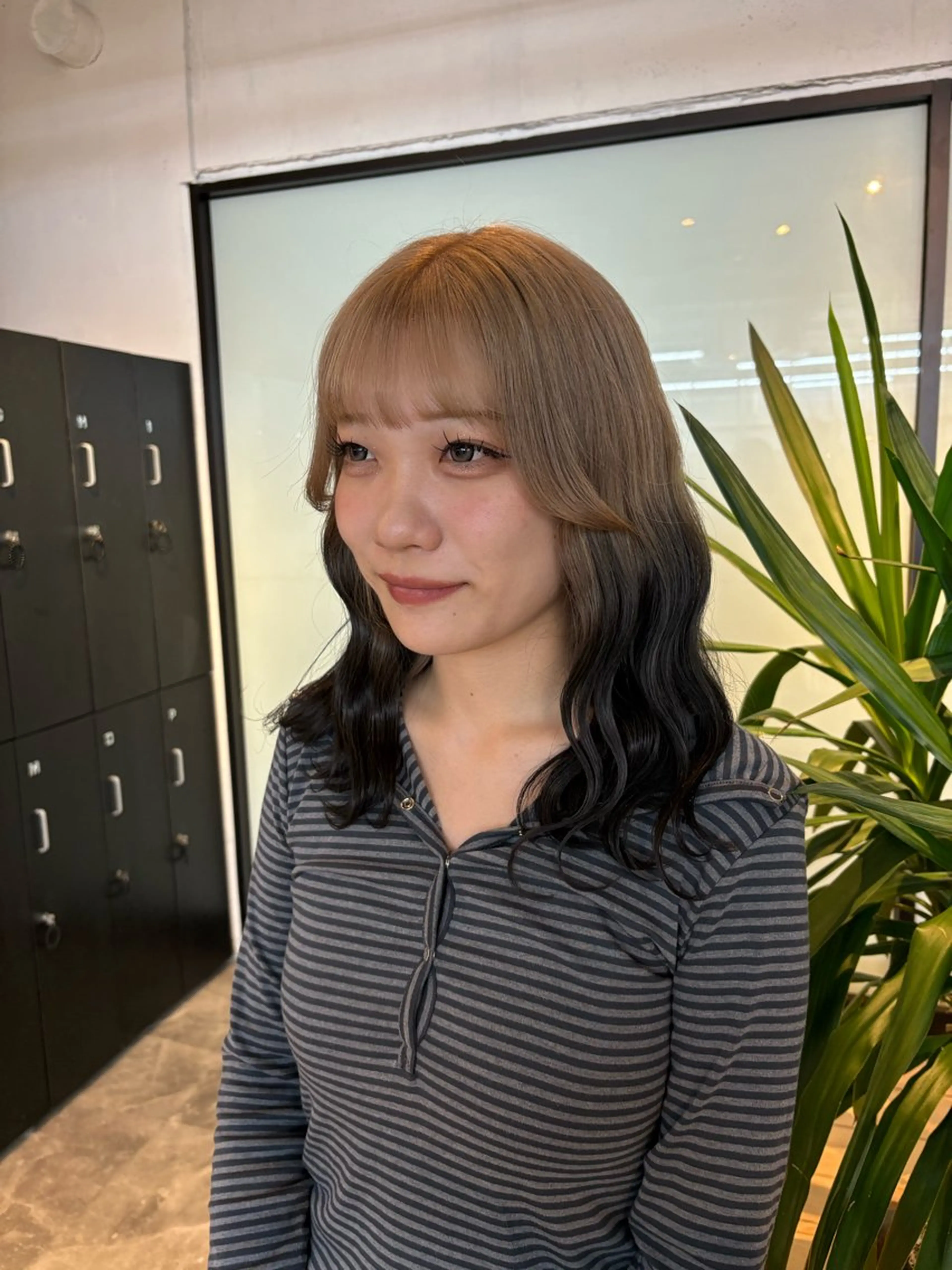 セミロング カット ヘアカラー 🧋ミルクティーカラ ー🧋特化小林拓登のヘアスタイル