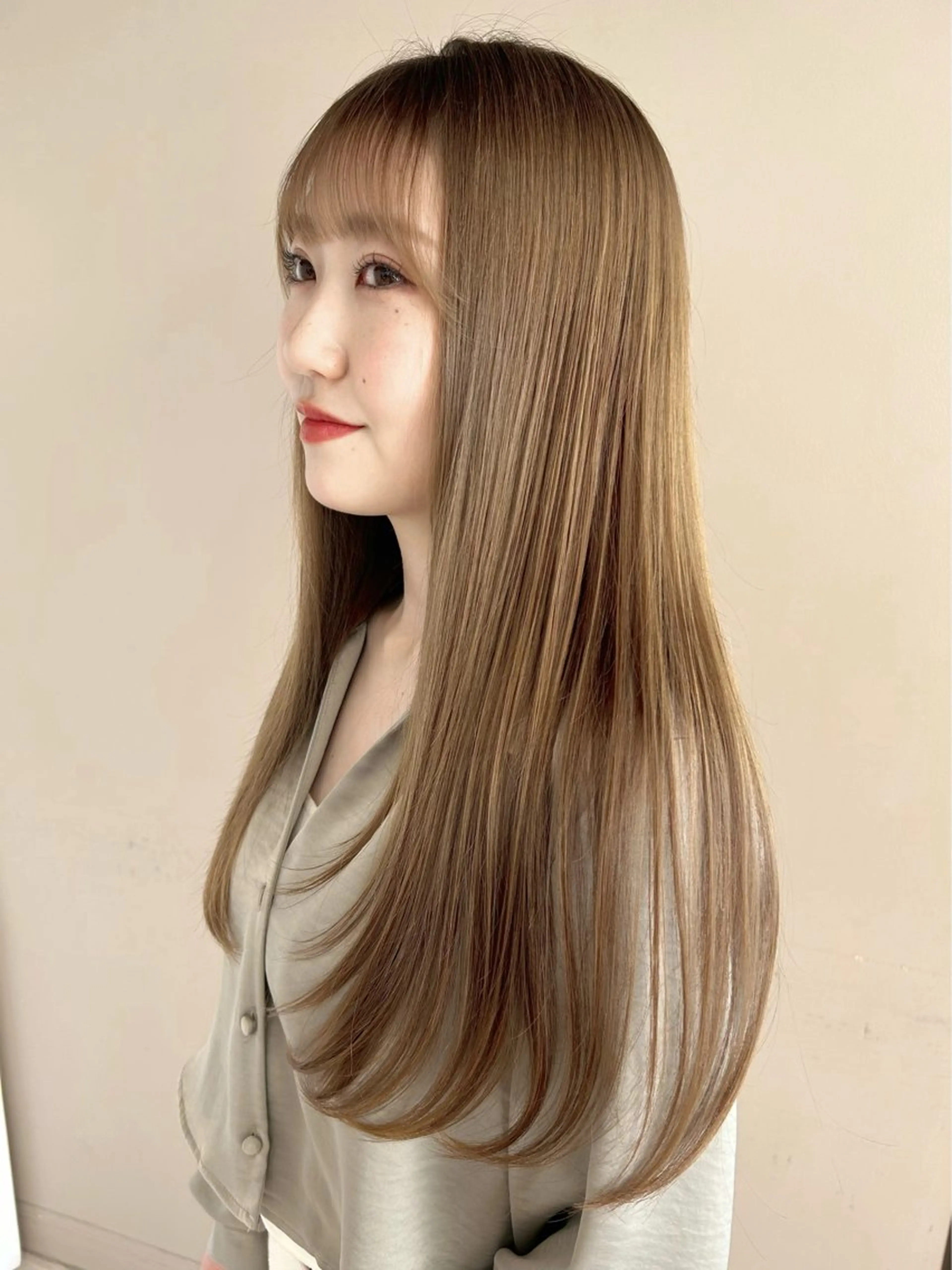 【🌟ご新規様限定特別価格🌟】前髪カット✂️＋透明感カラー🫧＋うる艶オリジナルトリートメント🌿の写真