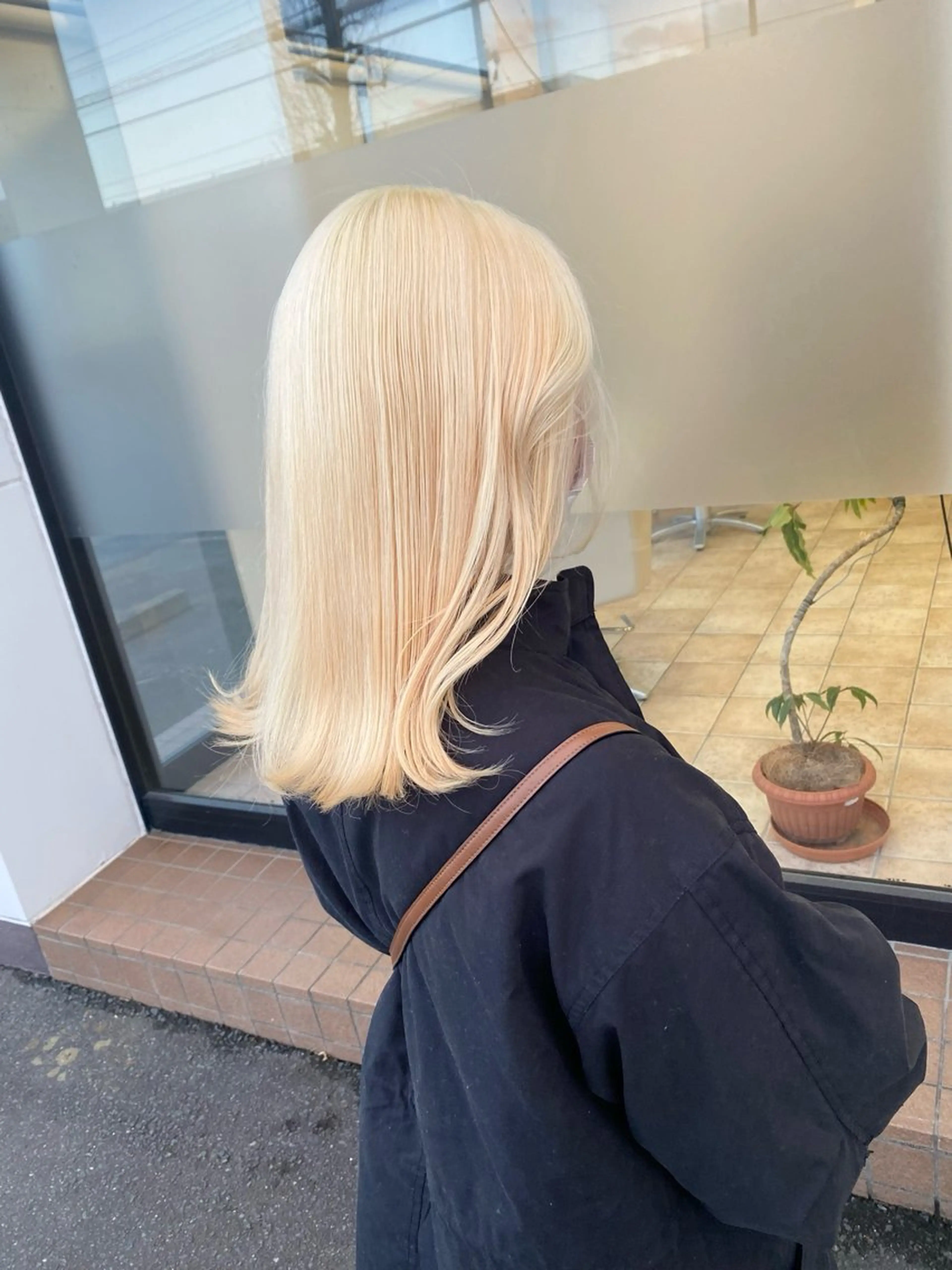 セミロング カット ヘアカラー トリートメント 🇰🇷韓国風顔周り NANAMI🇰🇷のヘアスタイル