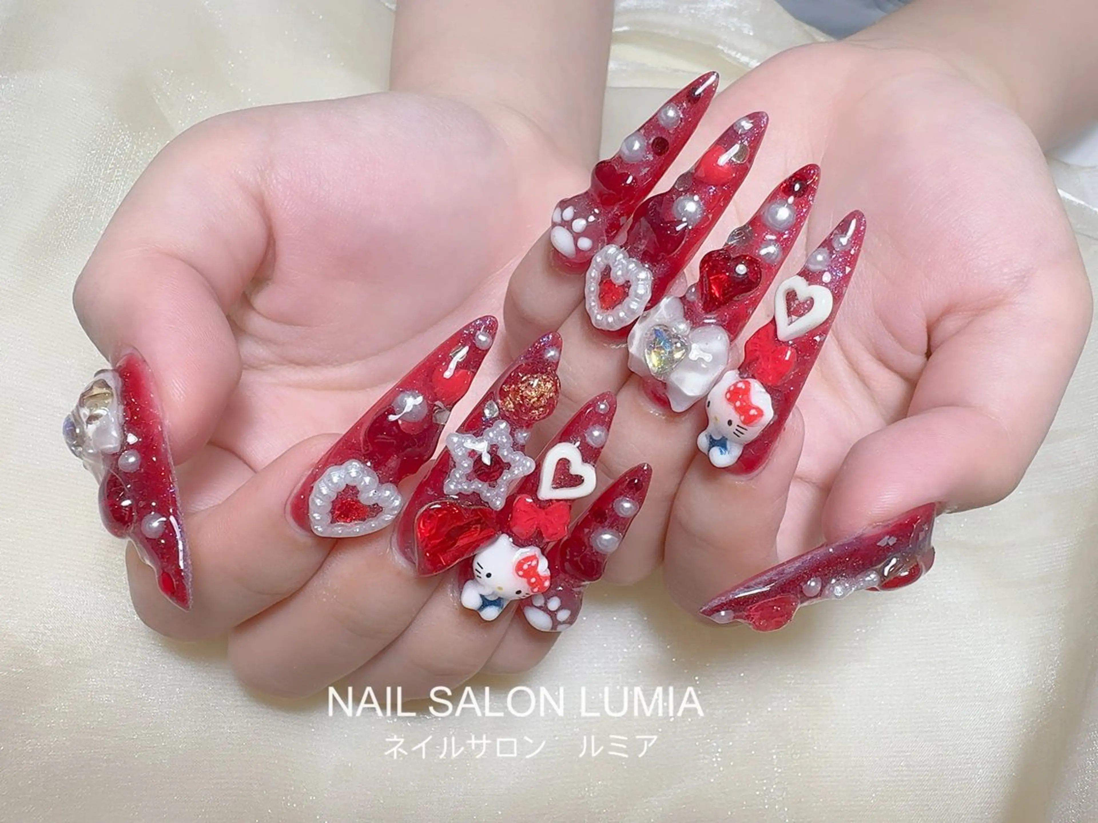 ネイル ハンドネイル ネイルサロン ルミア Lumia 店長のネイルデザイン