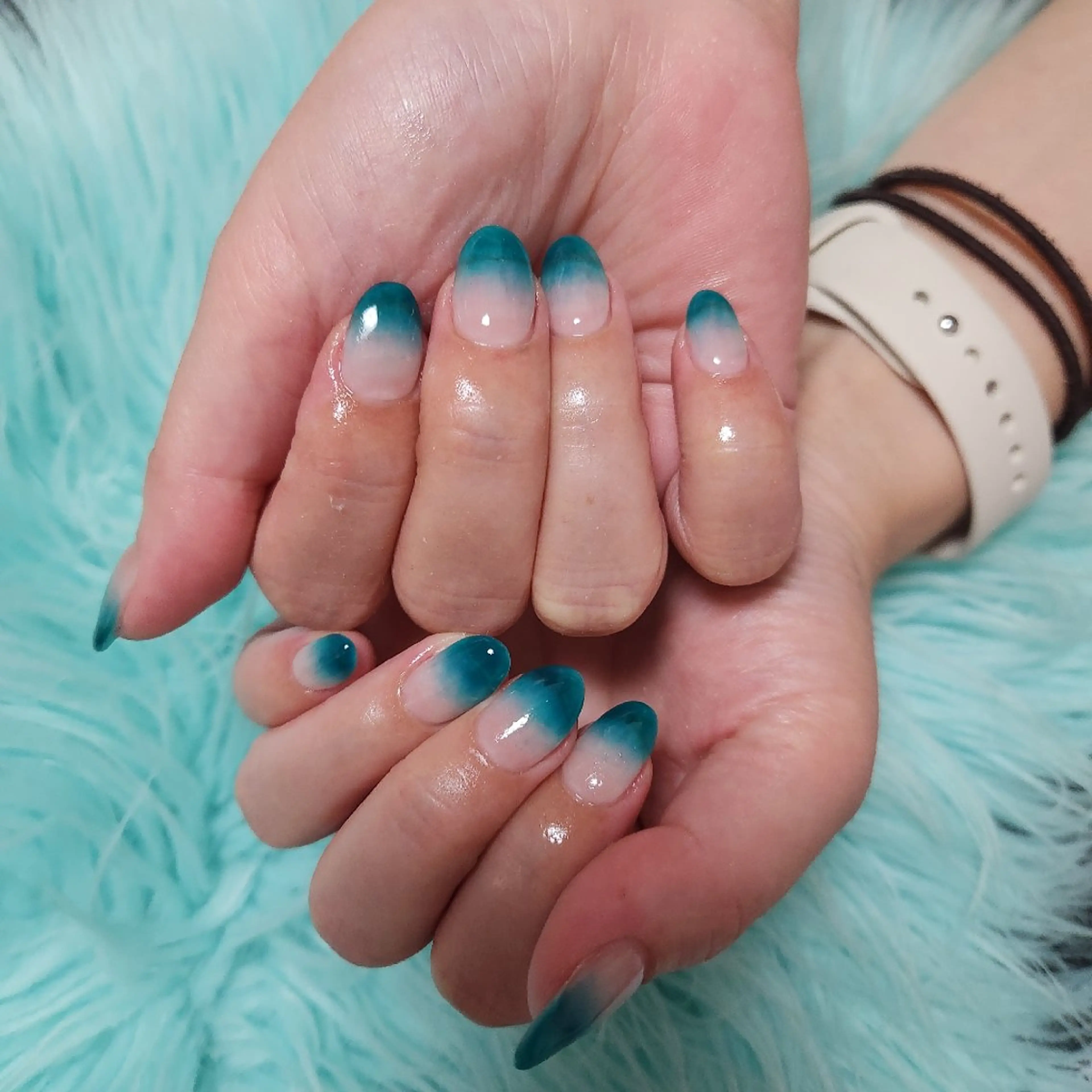 ネイル ブルー グラデーション Thetis nailsのネイルデザイン