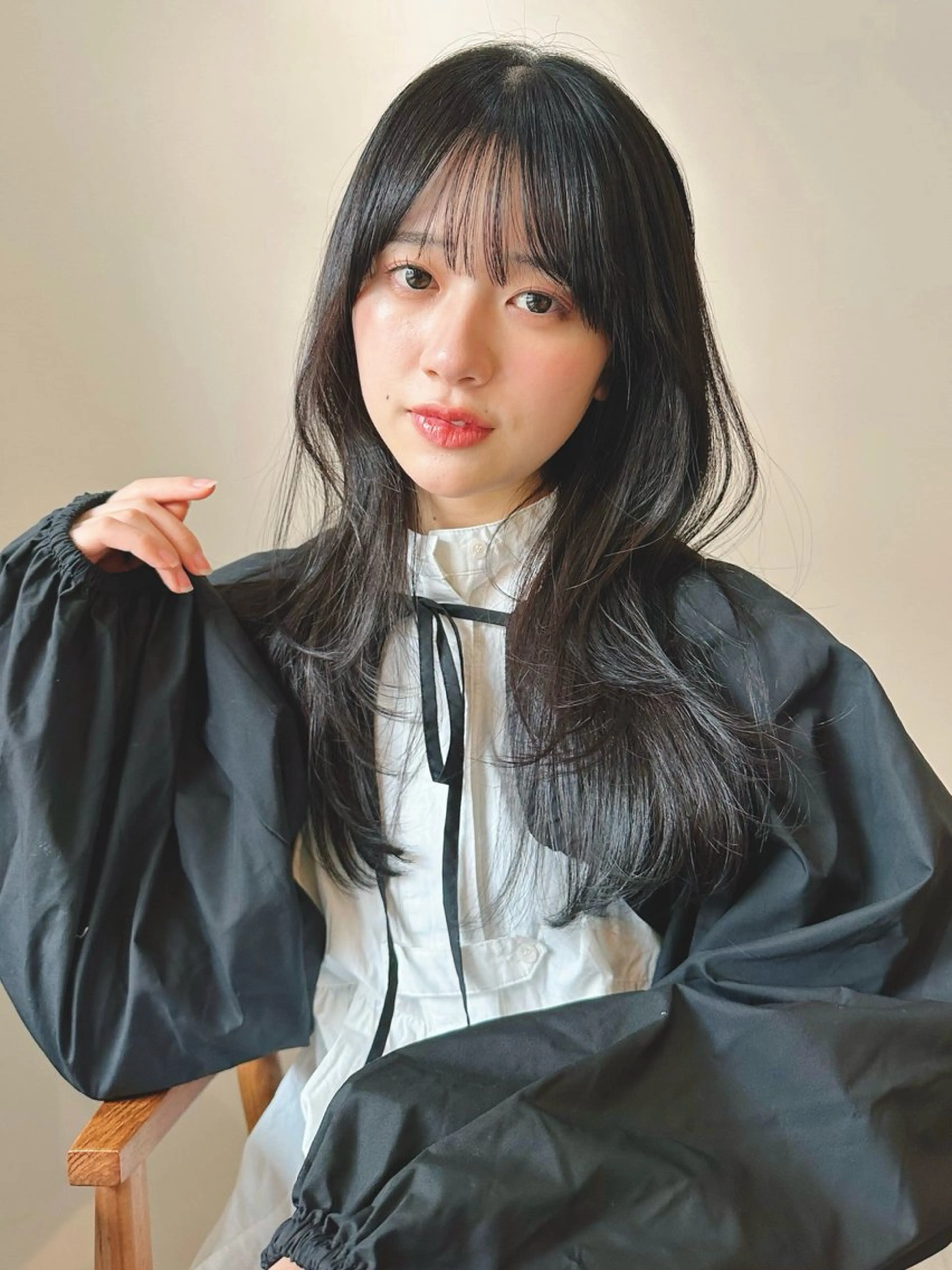 ロング カラー パーマ 🫧小顔×似合わせ× 透明感カラー🫧のヘアスタイル