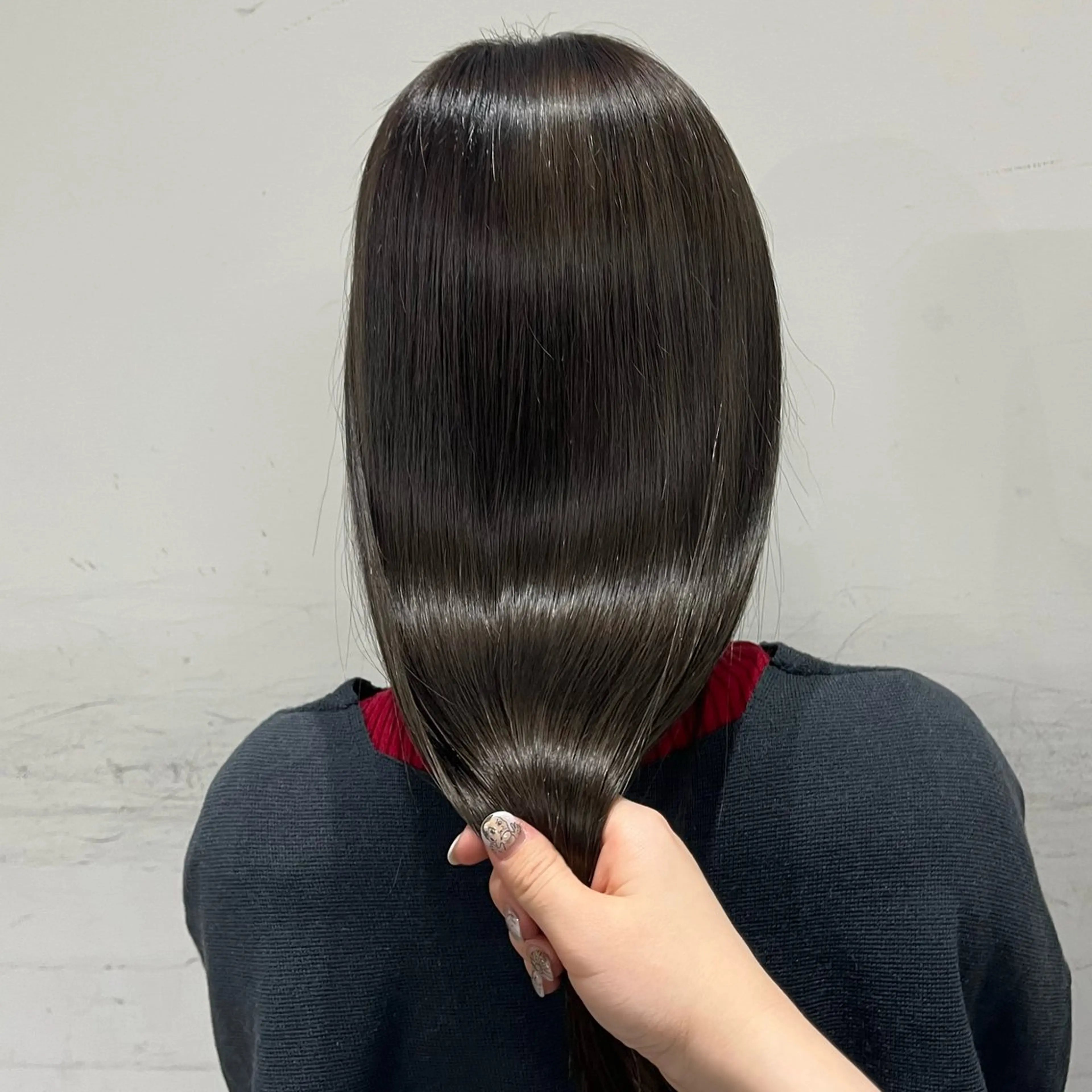 セミロング 無料カットモデル ユナのヘアスタイル