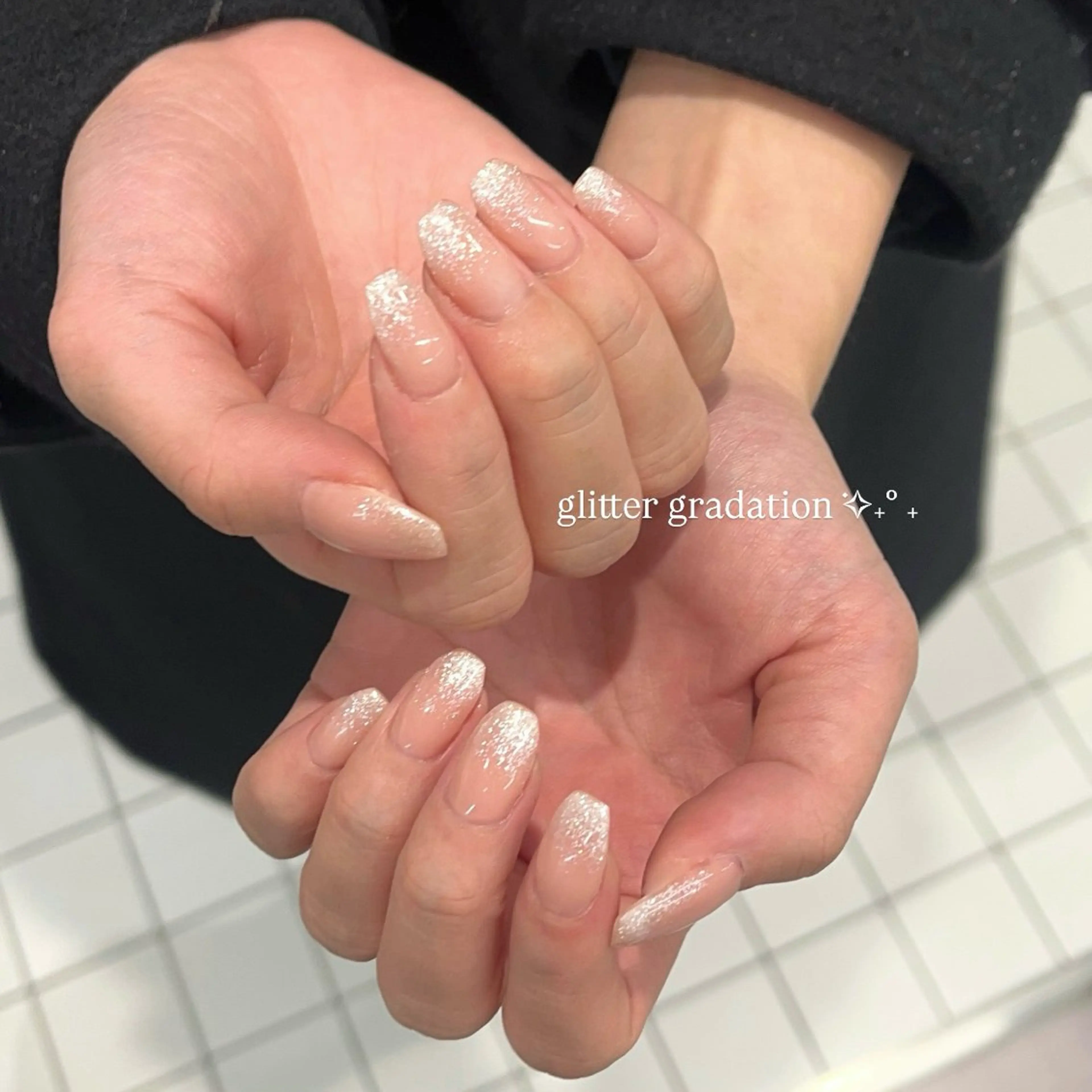 ネイル キラキラネイル ラメ(グリッター) ラメグラデーション 冬ネイル eight nail 春菜のネイルデザイン
