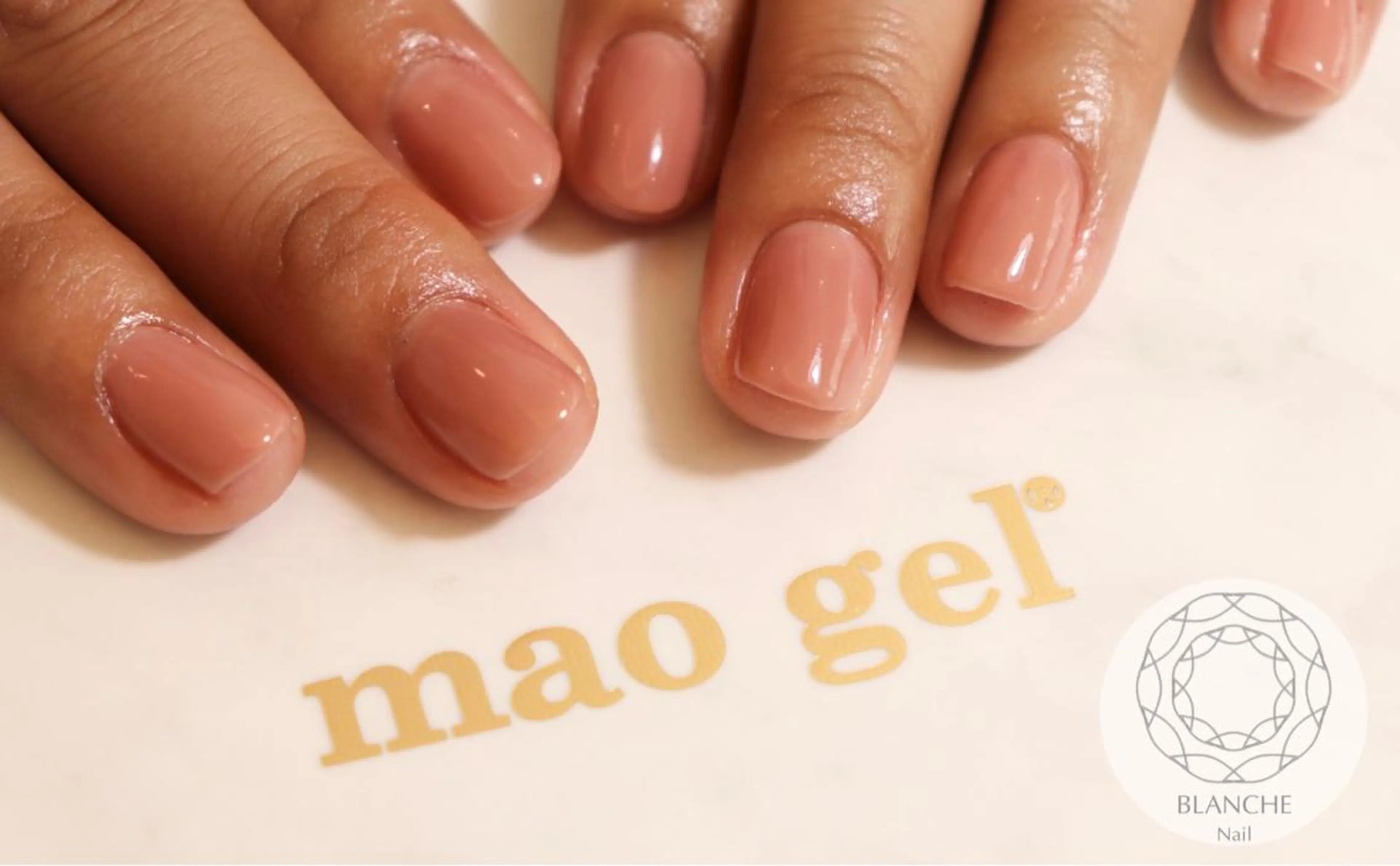 ネイル BLANCHE Nailのネイルデザイン