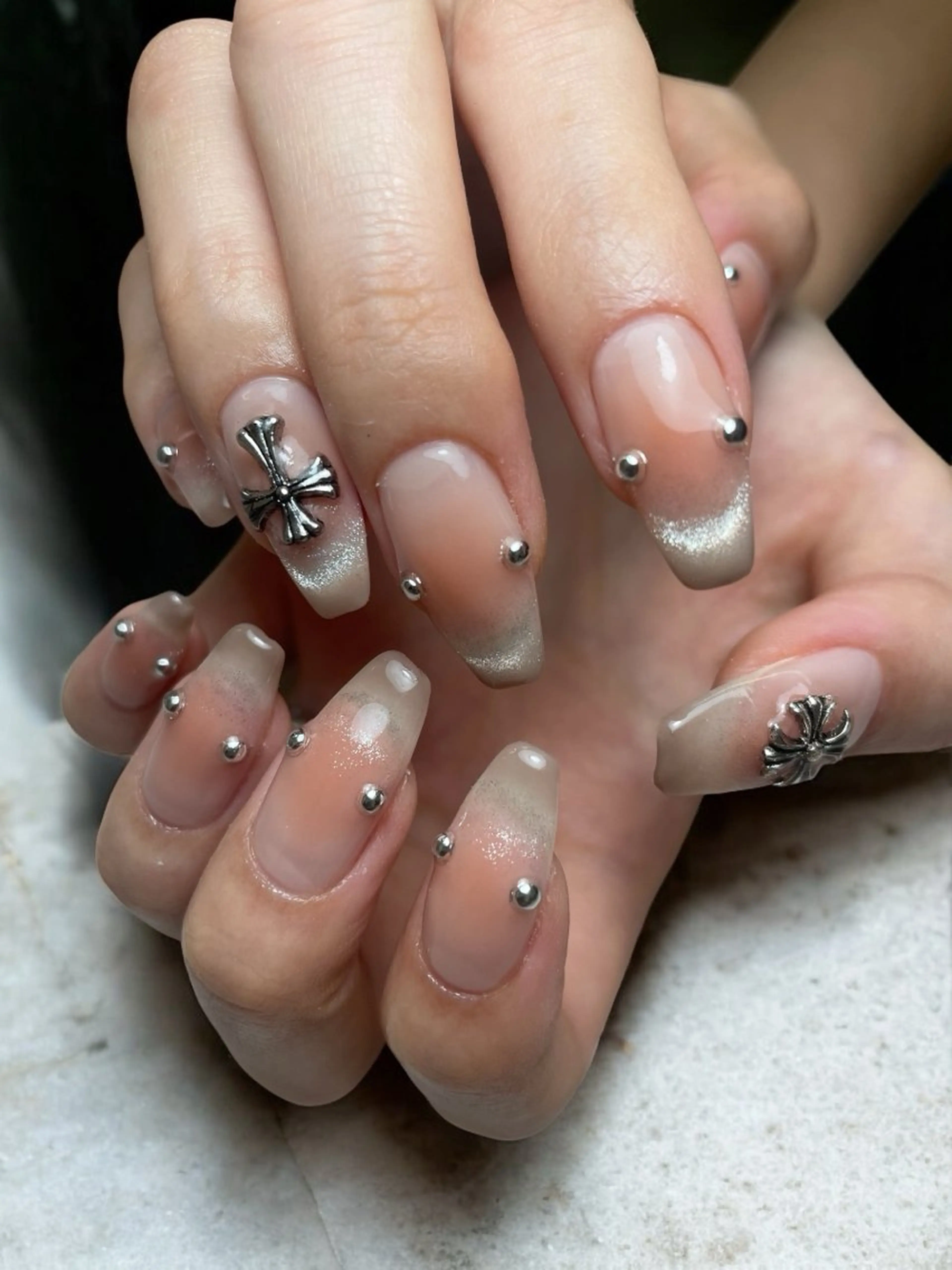 ネイル Hisaka Mikiのネイルデザイン