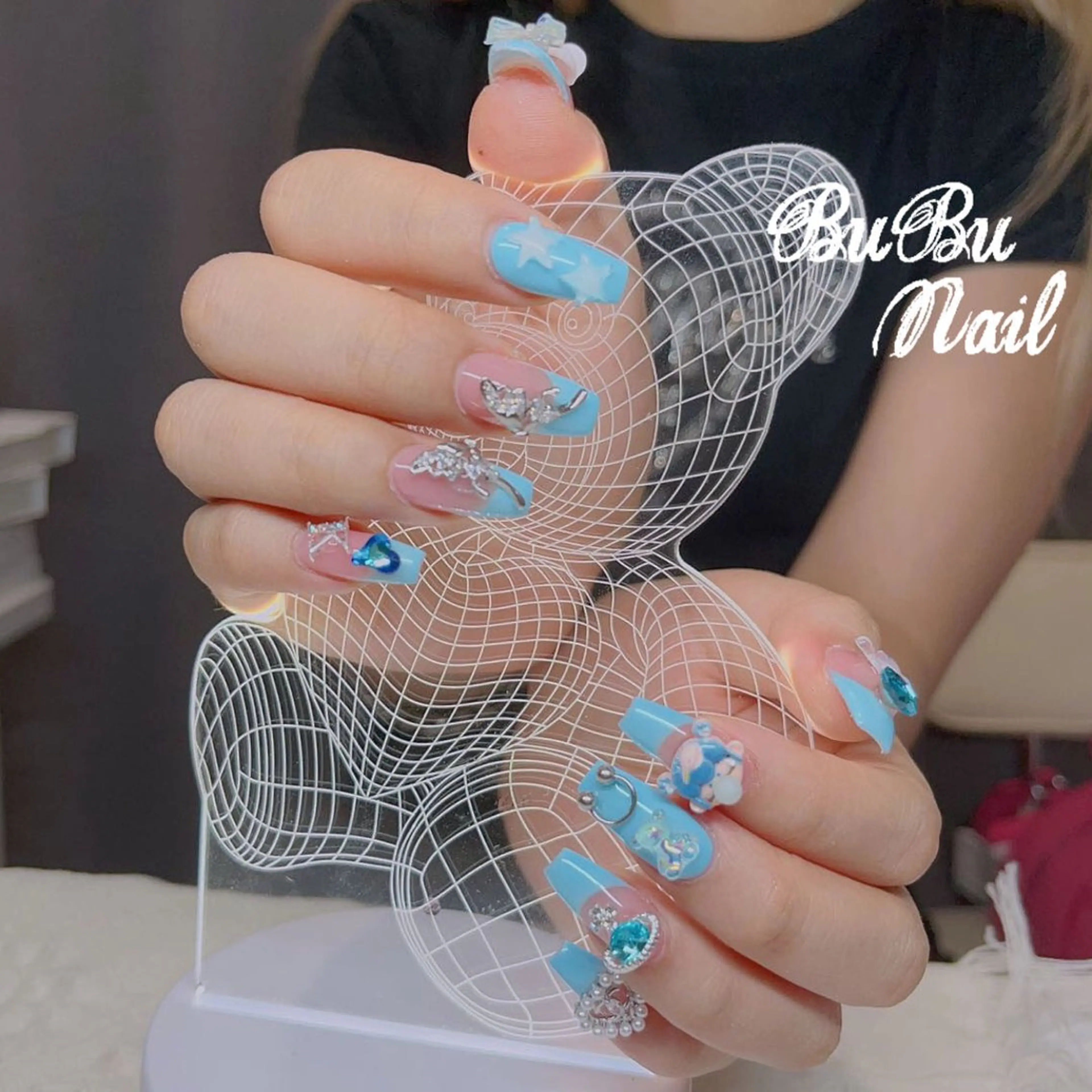 ネイル bubu nail salon所属・BuBu Nail渋谷桜ヶ丘のネイルデザイン