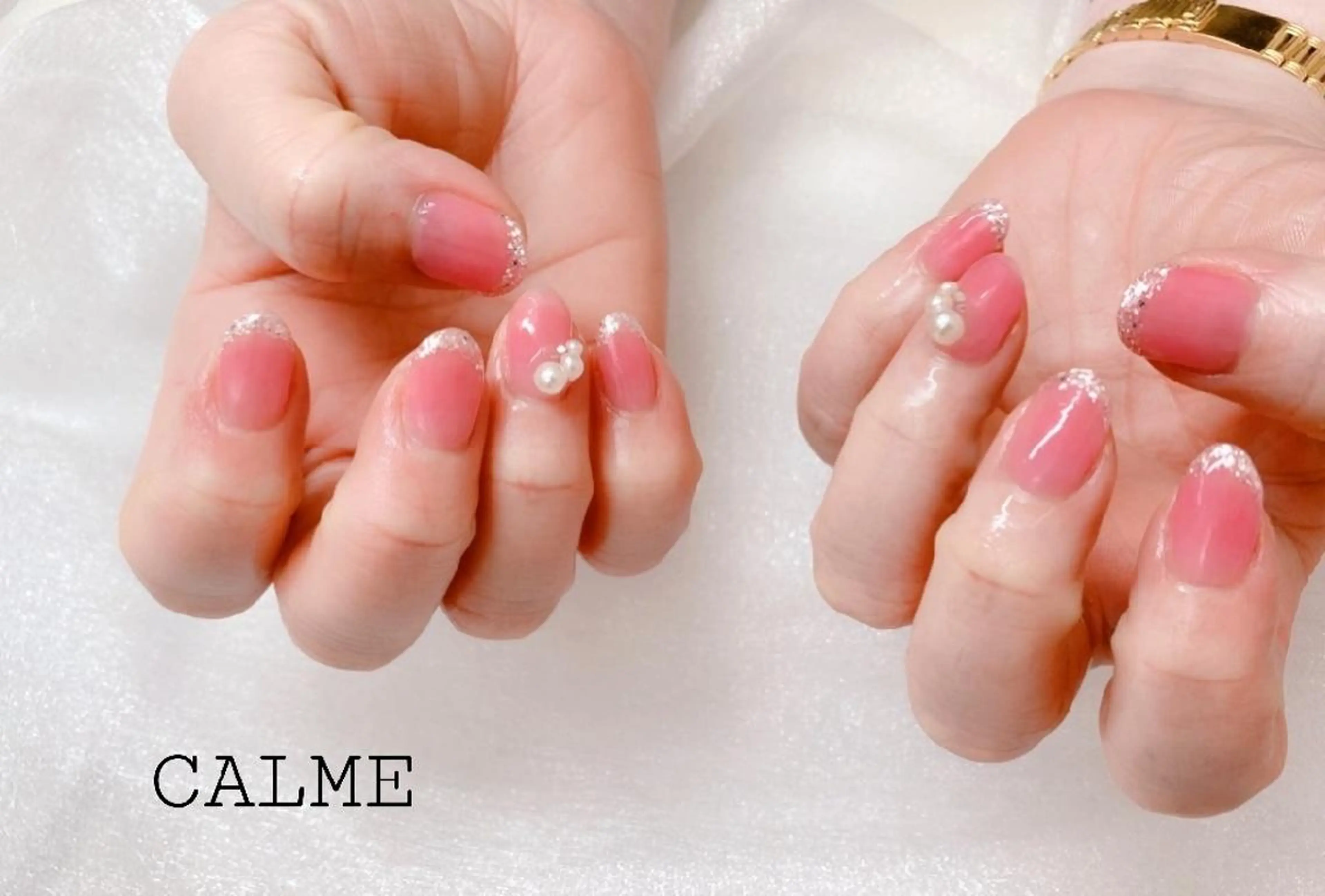 ネイル フレンチネイル キラキラネイル 持ち込み ピンク 冬ネイル CALME ♡のネイルデザイン