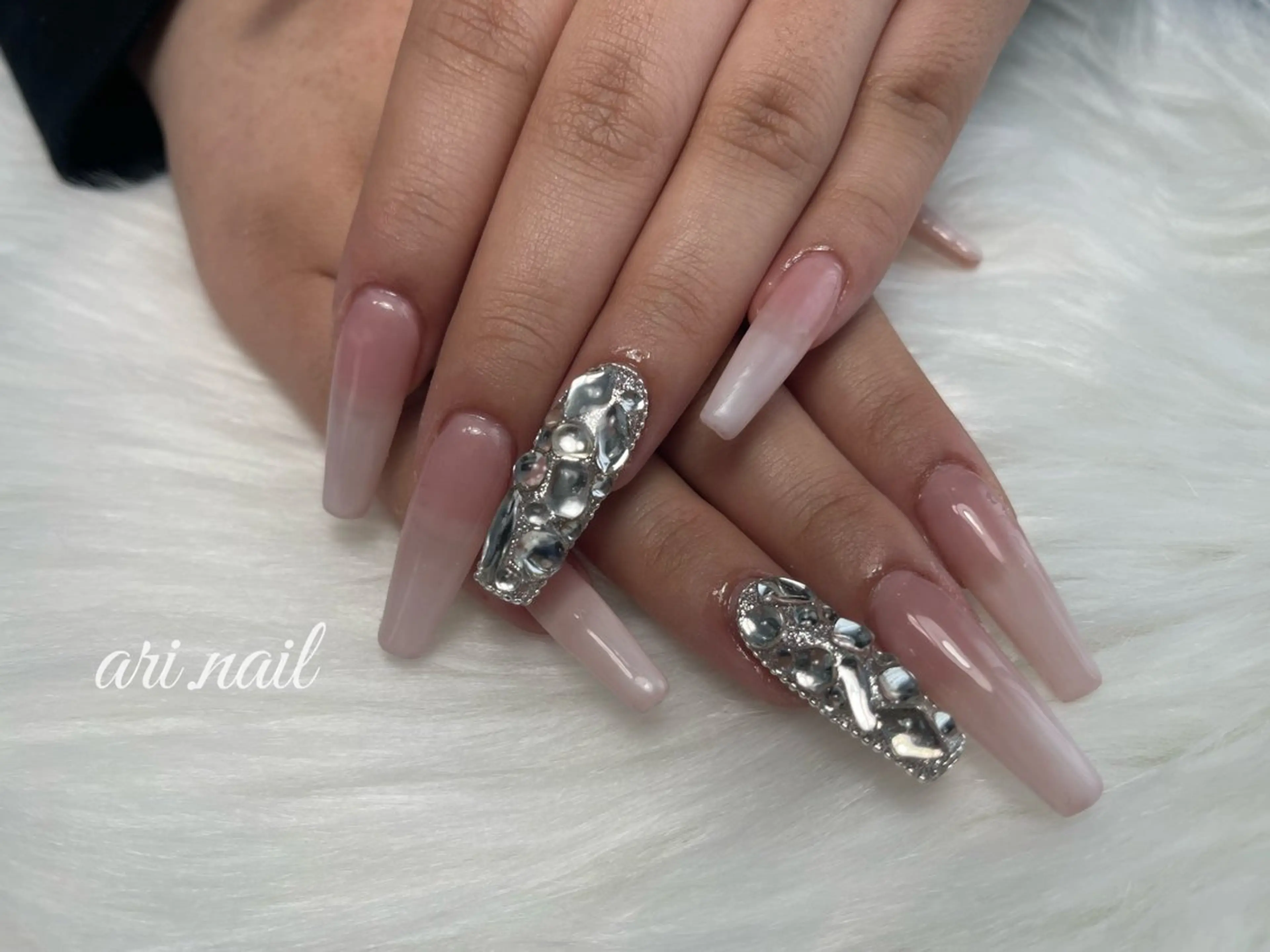 ネイル ari. nailのネイルデザイン