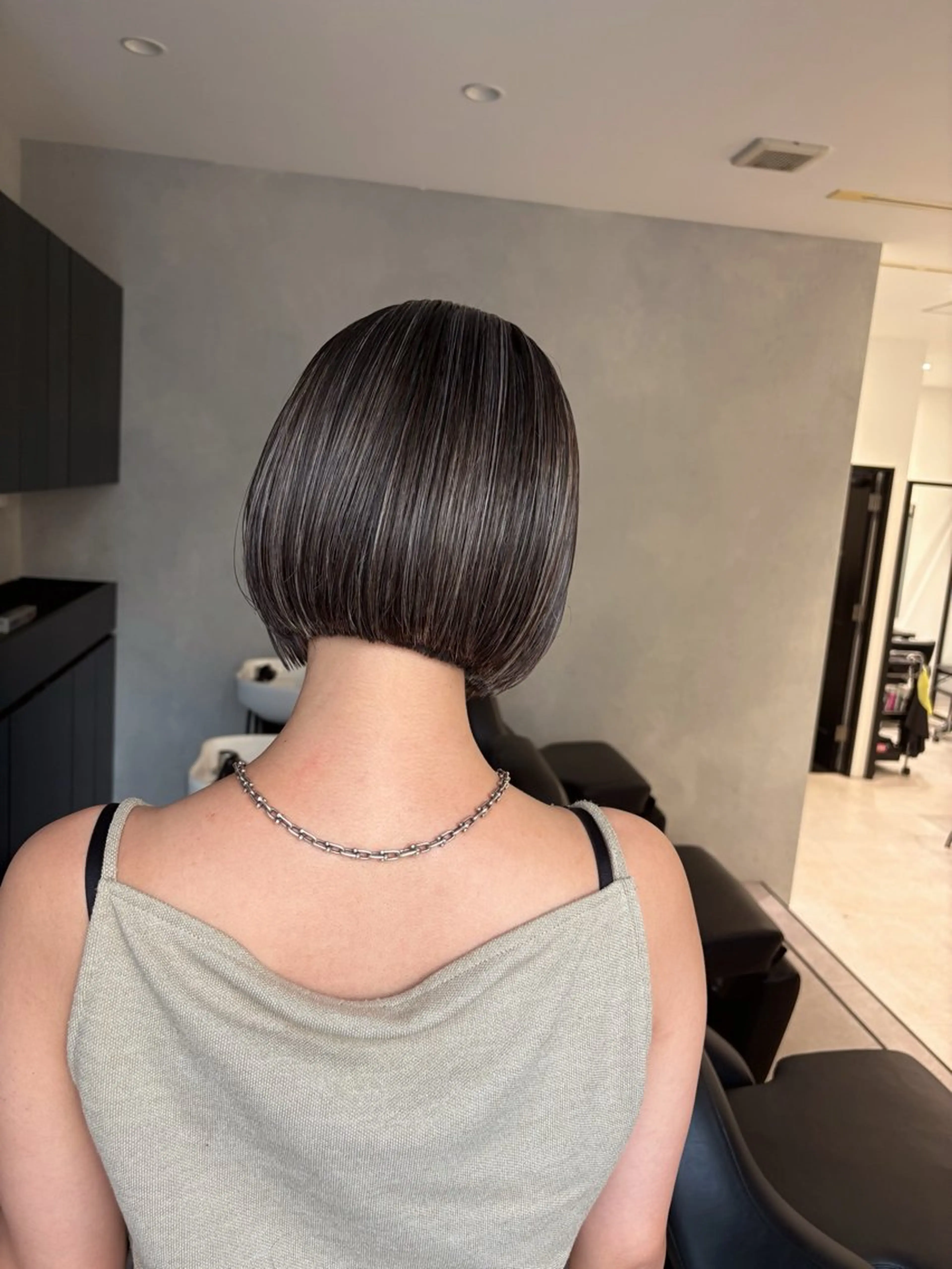 ショート カラー カット ヘアカラー トリートメント 吉武 茂暉のヘアスタイル