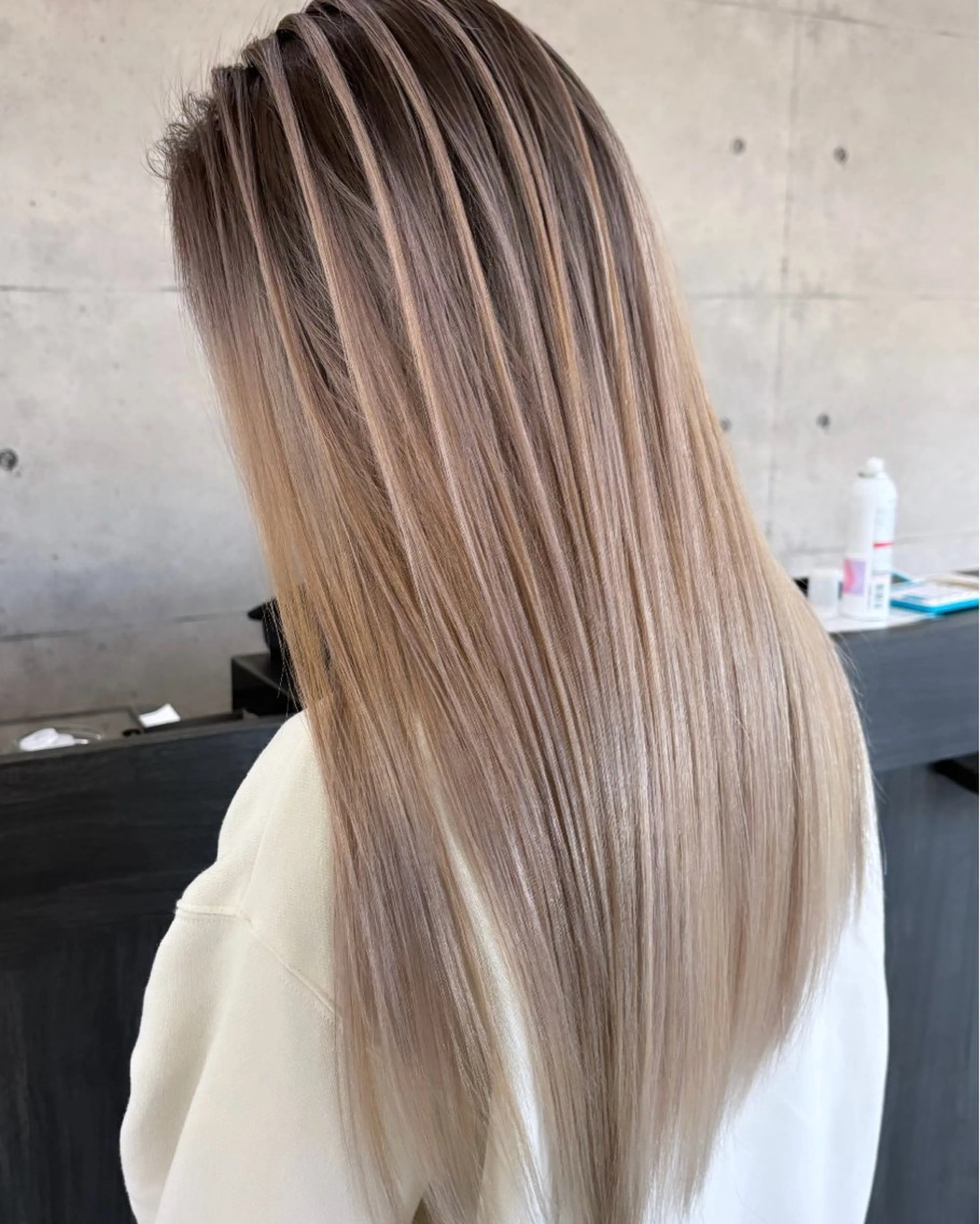 ロング カラー ショートボブ アディクシーカラー ブリーチ ケアブリーチ ダブルカラー SUZU/岡山/矯正 ブリーチ/レイヤーのヘアスタイル