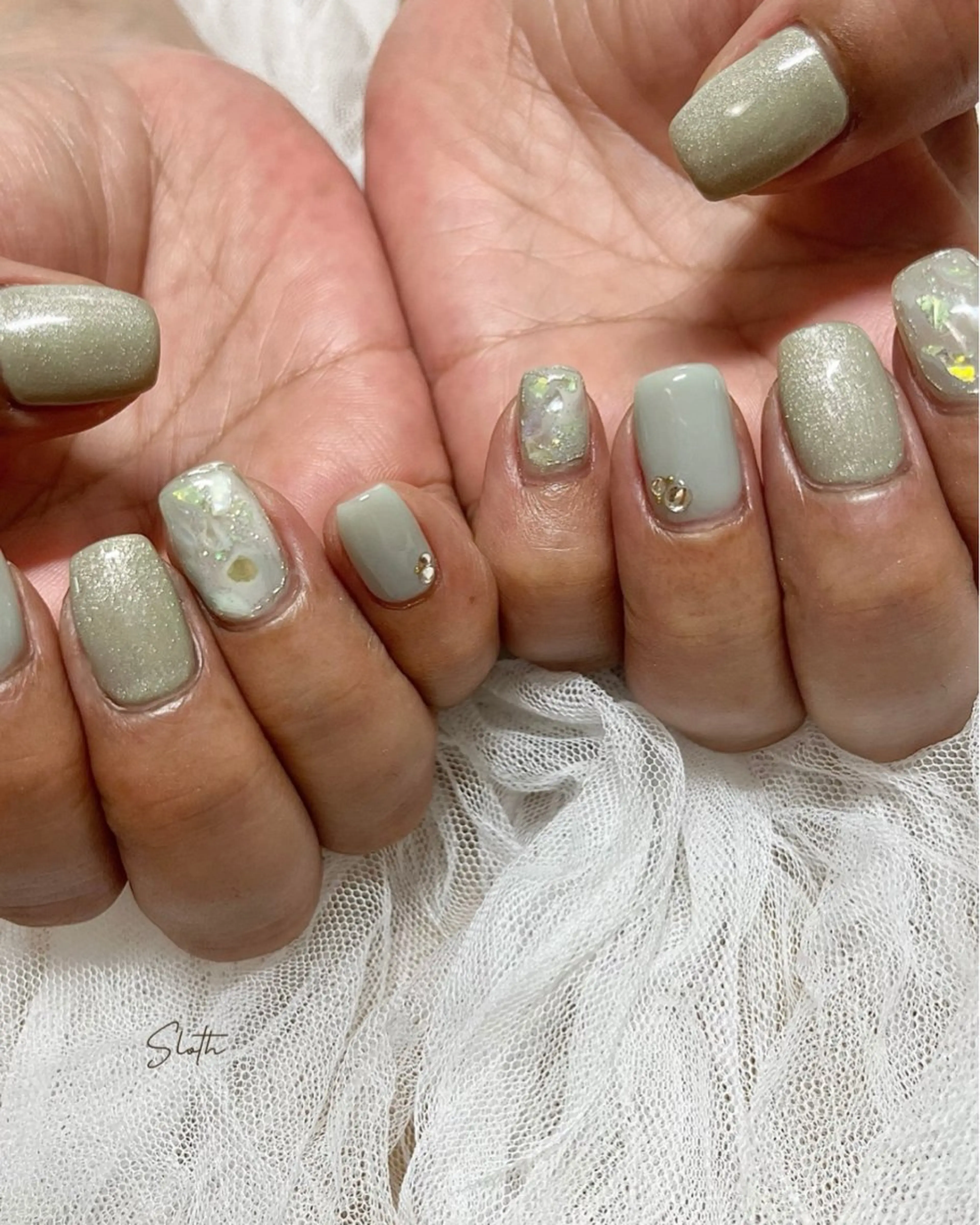 ネイル アートネイル ジェルネイル グリーン マグネットネイル 夏ネイル nail salon slothのネイルデザイン