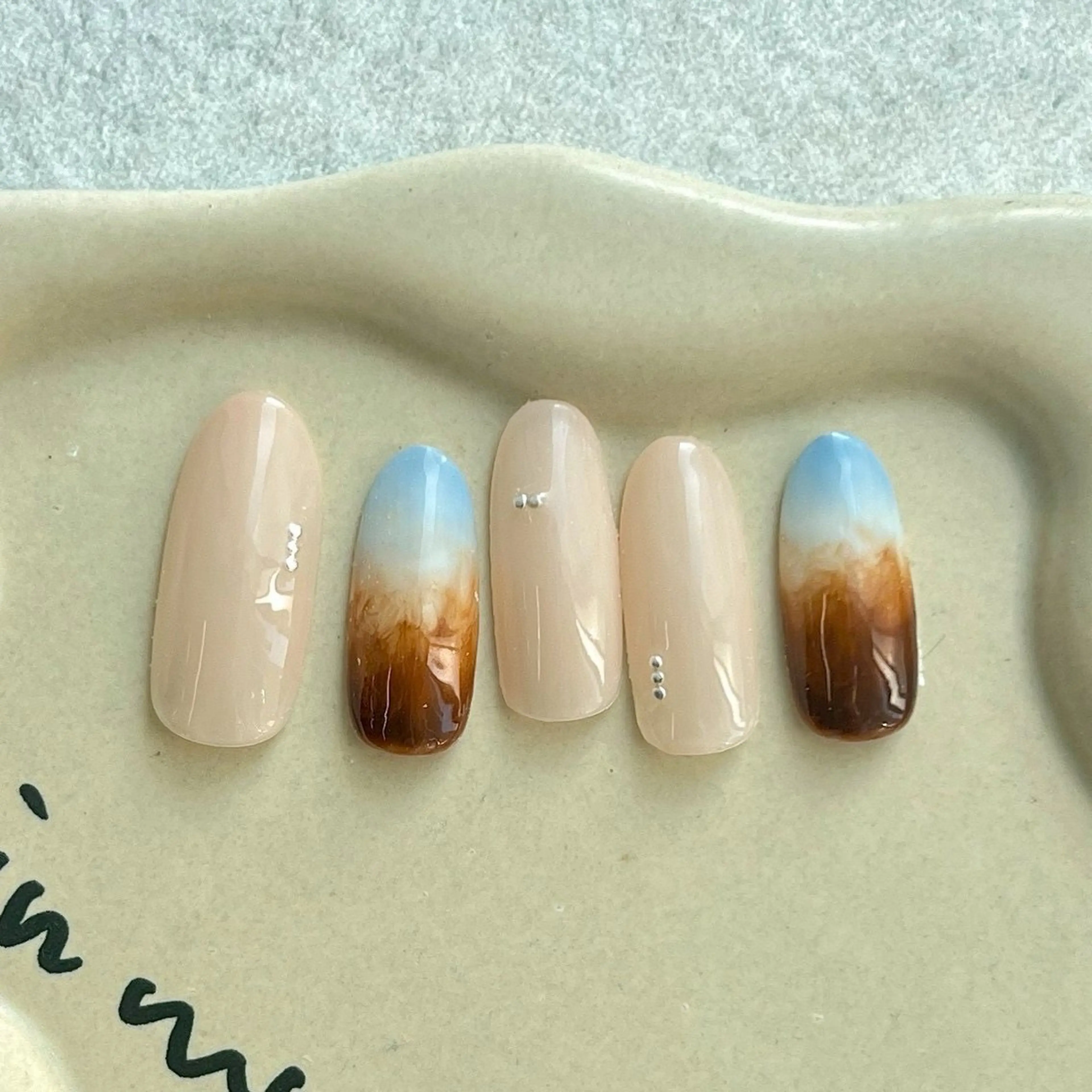 ネイル ⭐︎休業中の練習⭐︎ JNA認定講師髙橋のネイルデザイン