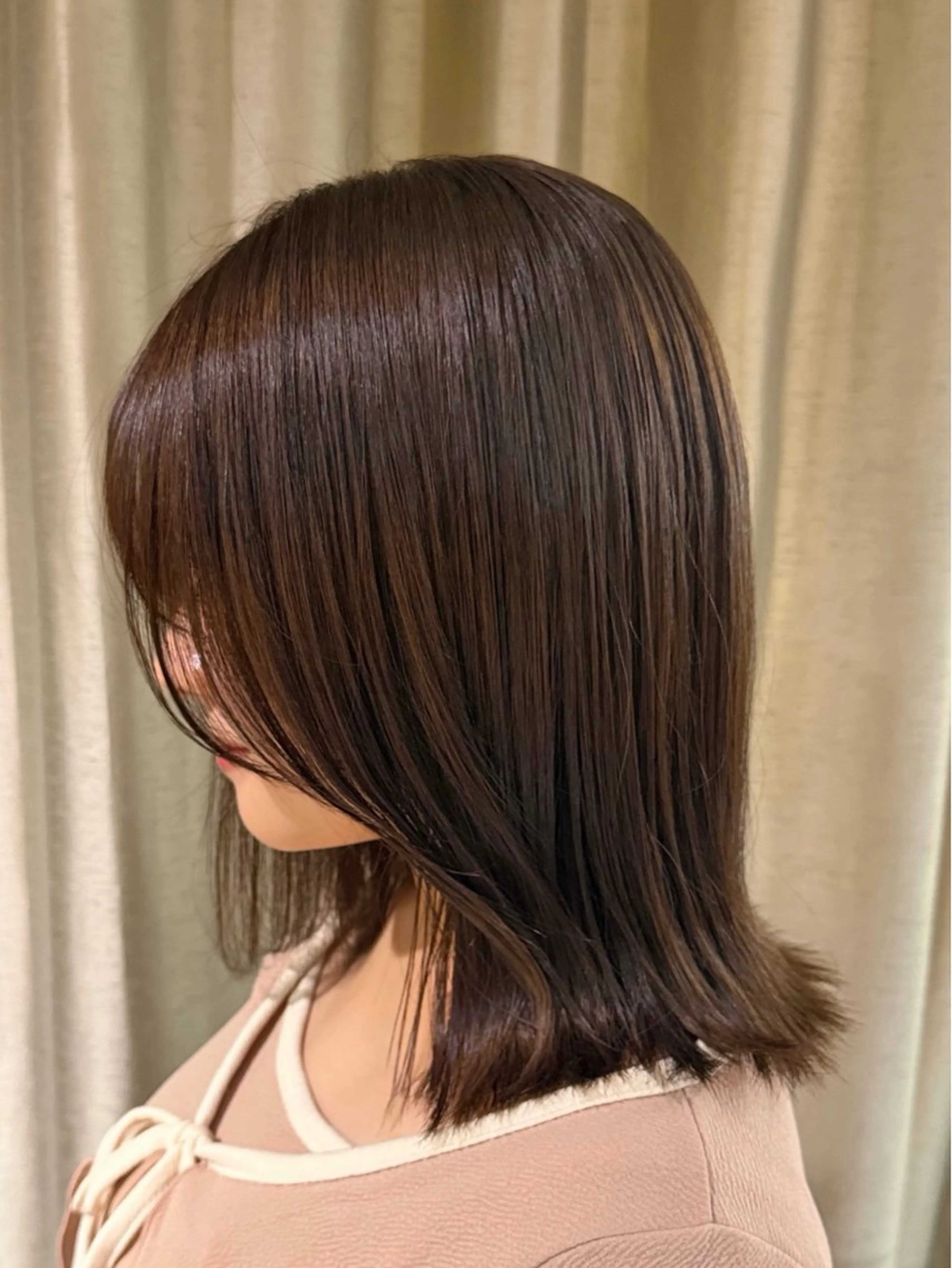 カラー ヘアカラー 吉田 莉子のヘアスタイル