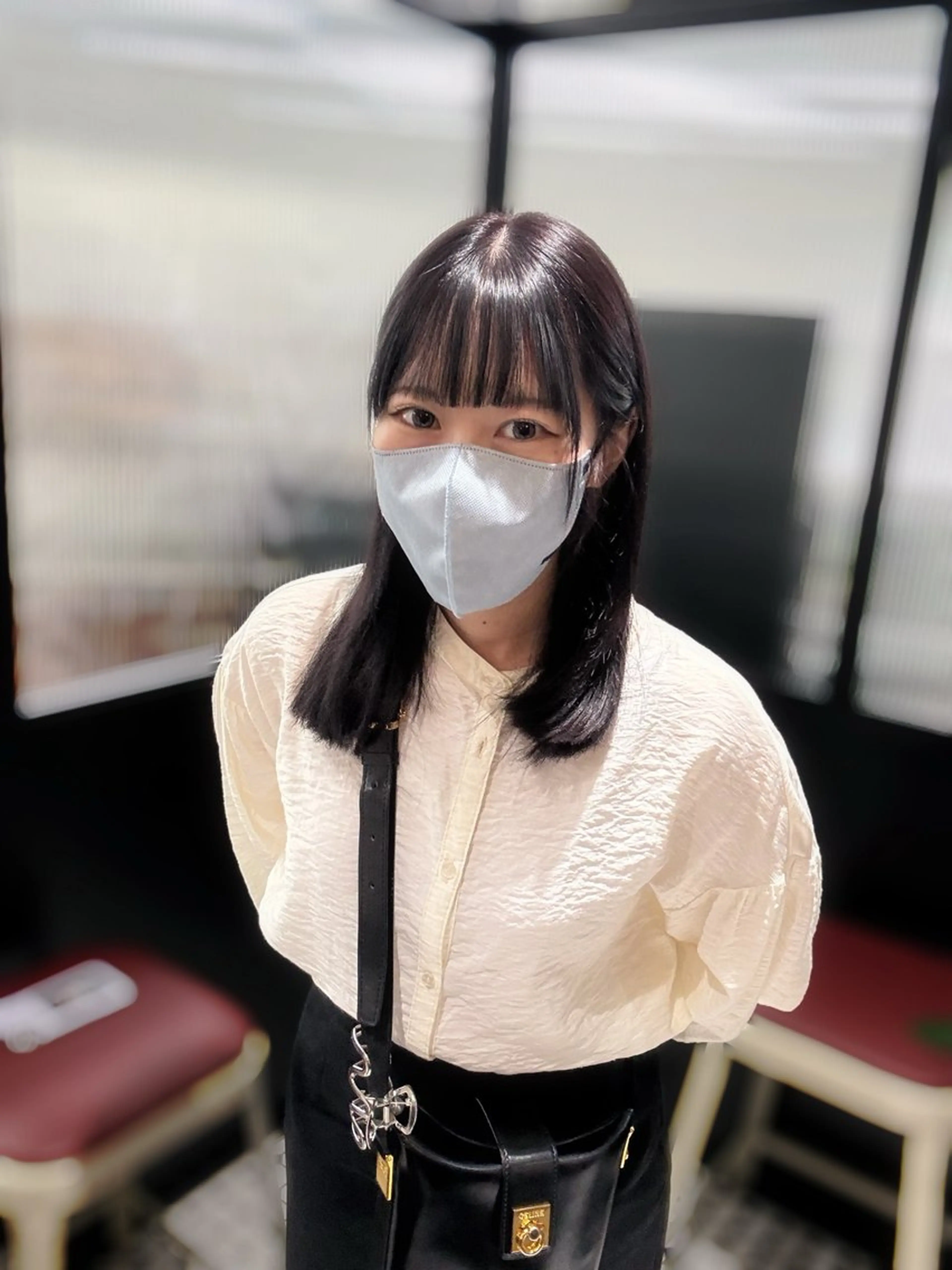 セミロング カラー カット ヘアカラー ヘアセット 韓国/トレンド レイヤー【101】のヘアスタイル