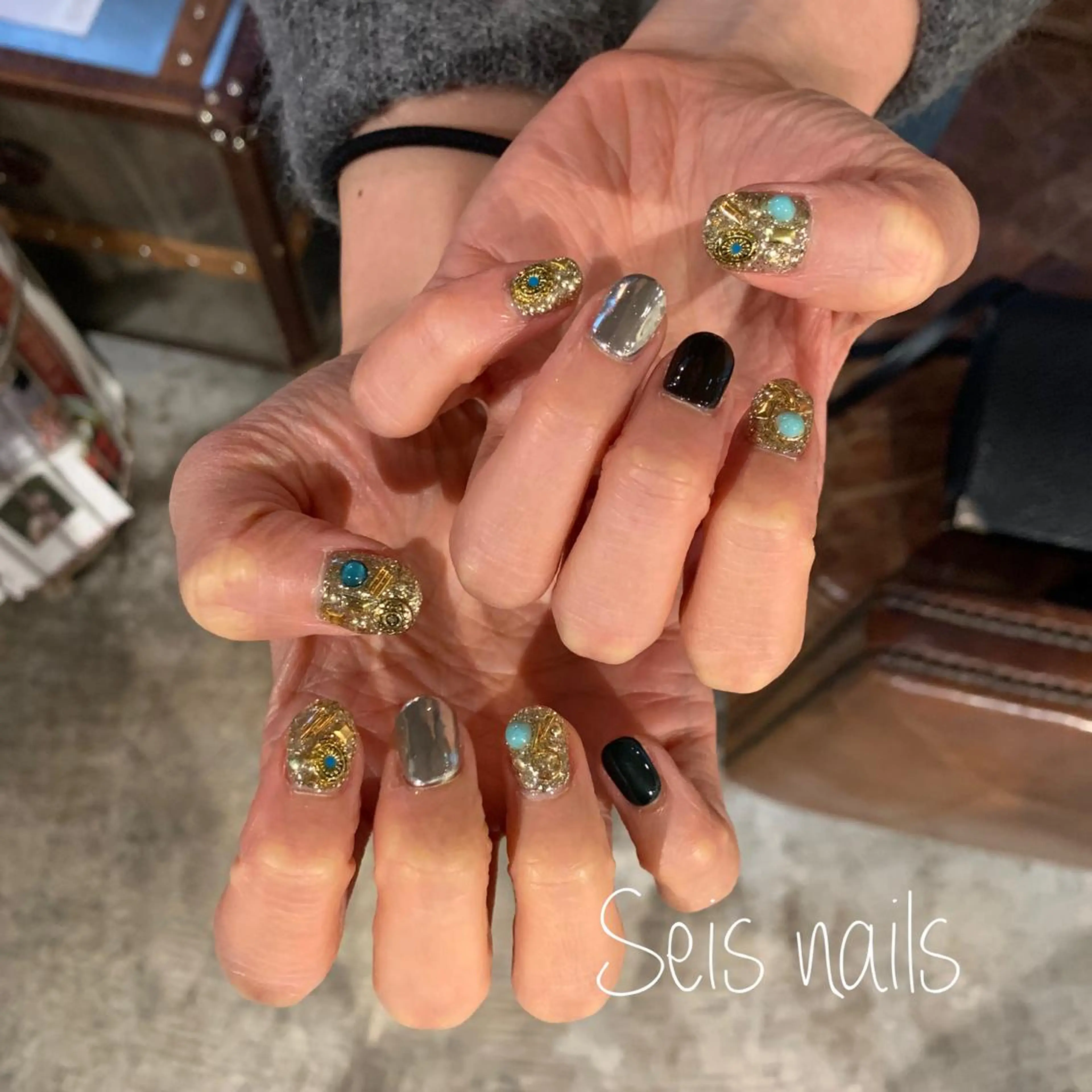 ネイル ハンドネイル Seis Shihoのネイルデザイン